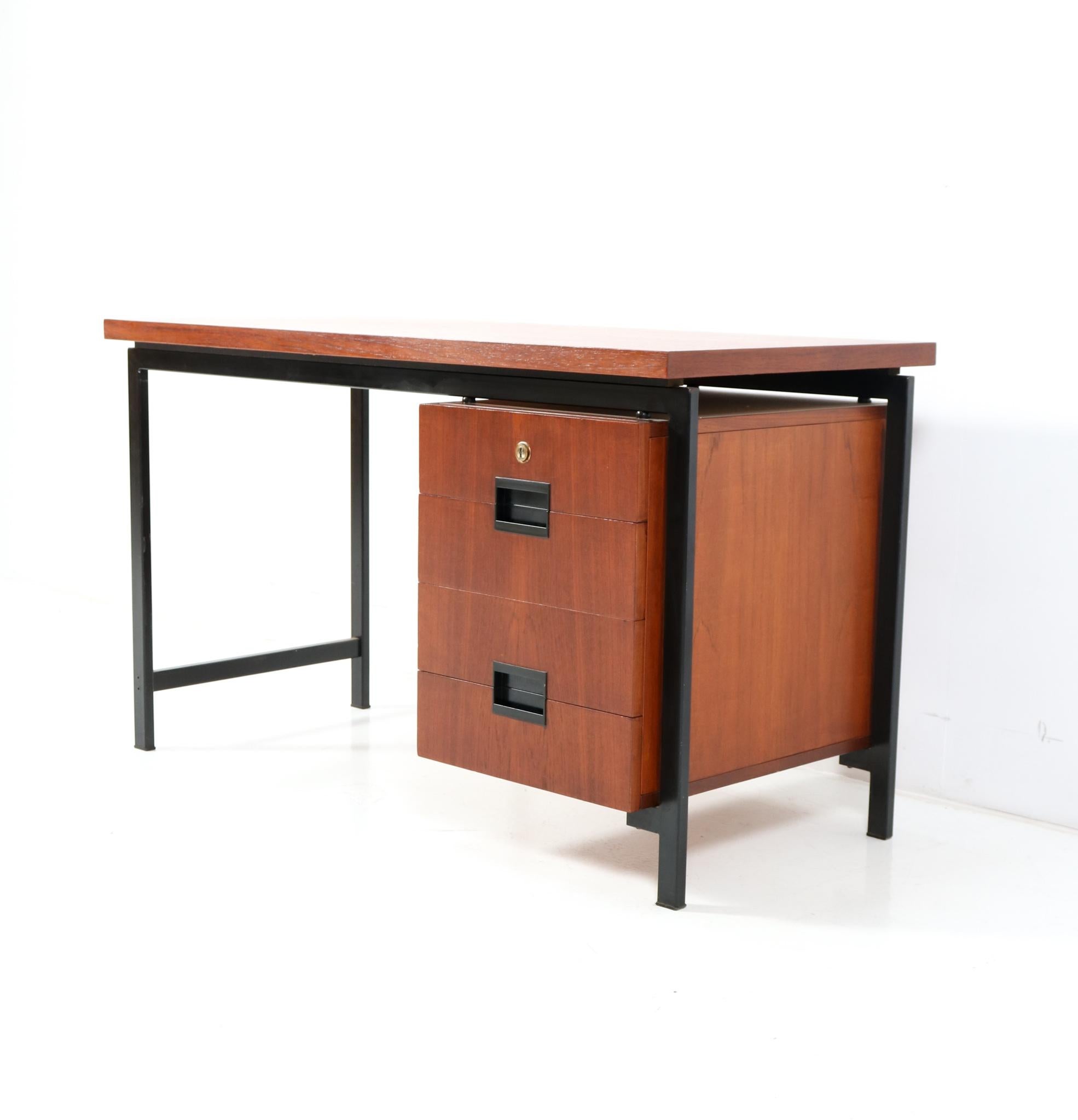 Mid-Century Modern Japanese Series EU01 Teak Desk by Cees Braakman for Pastoe, 1958
