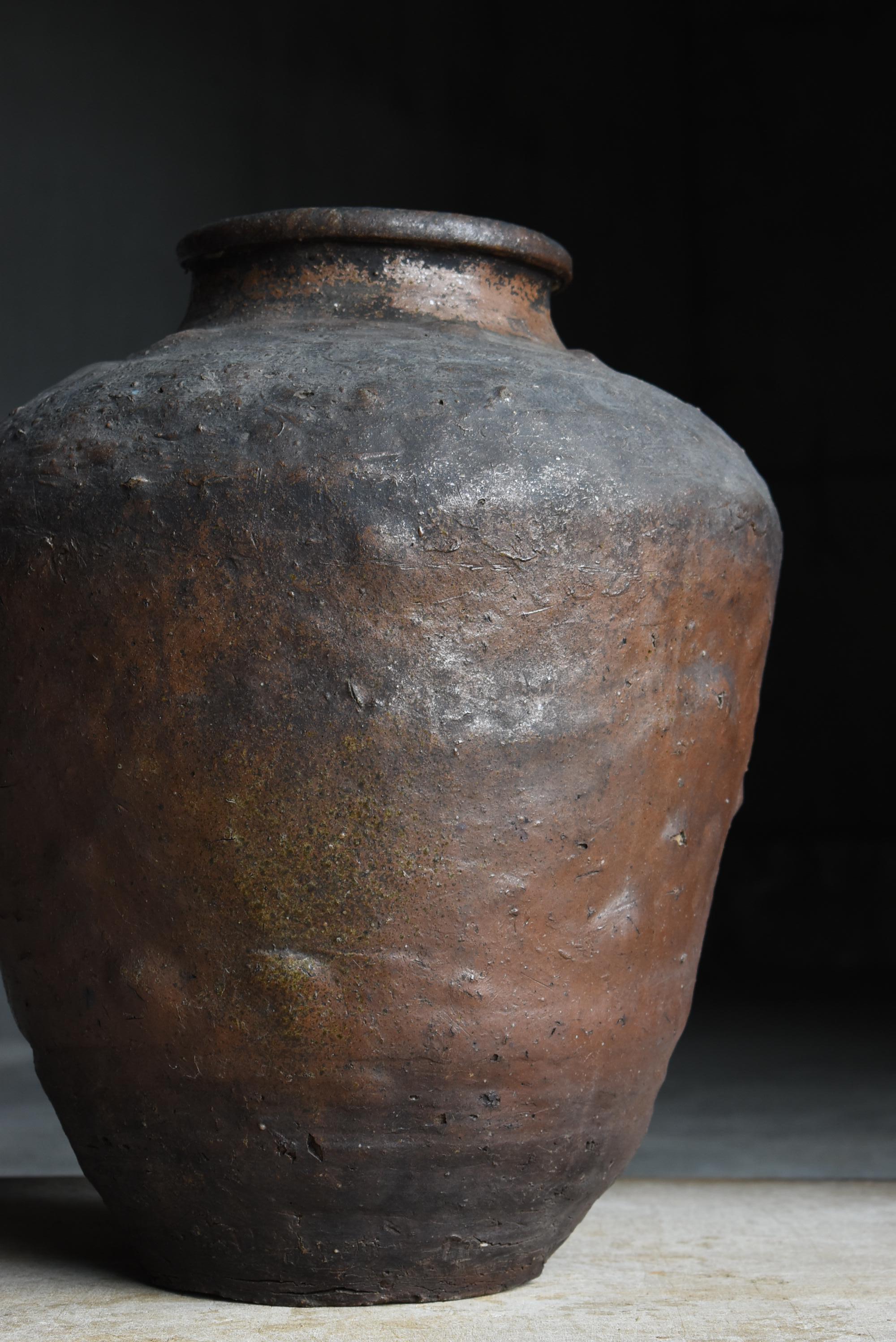 Japanese Antique Shigaraki Ware 17th Century / Pottery Vase Vessel Wabi Sabi For Sale 3