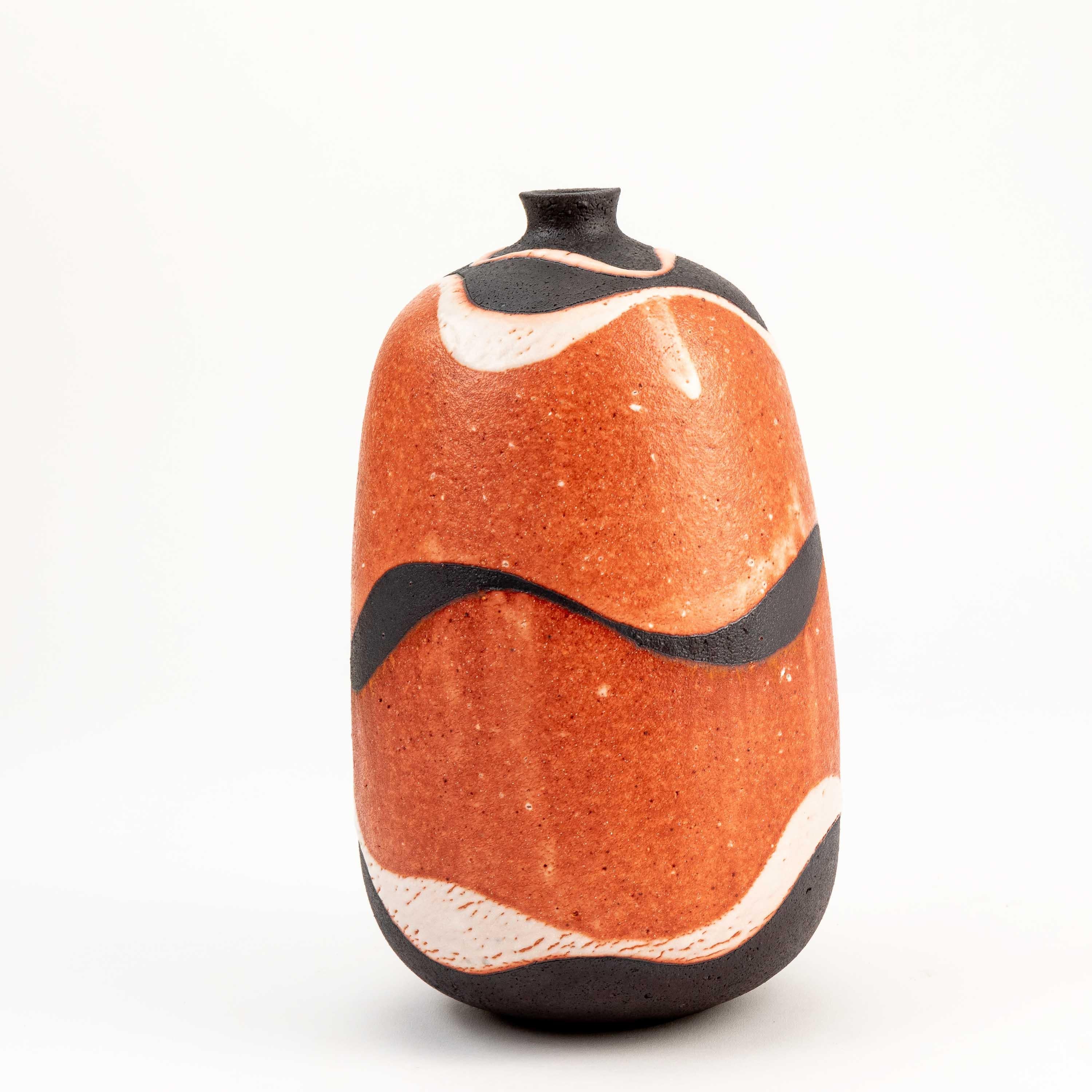 20th Century Japanese Shino Pottery Vase by Tamaoki Yasuo For Sale
