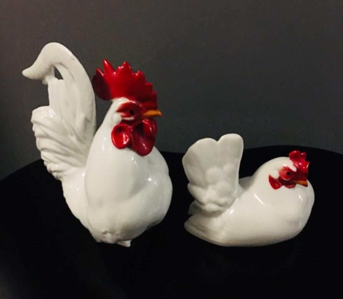 Japanese Showa Arita Porcelain Rooster and Hen Figures For Sale 3