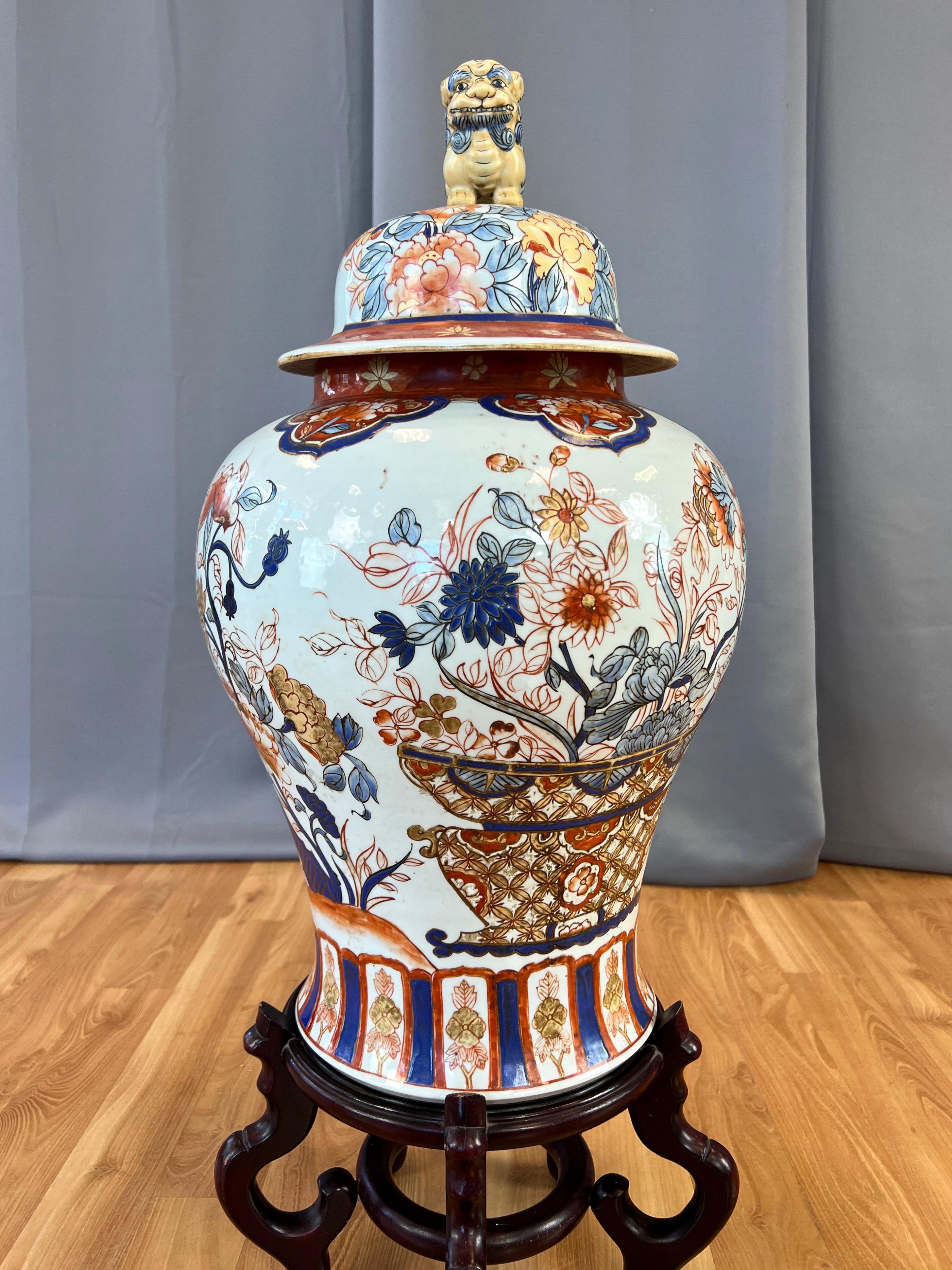 Gold Japanese Shōwa Era Imari Extra-Large Lidded Temple Jar on Wood Stand, c. 1940 For Sale