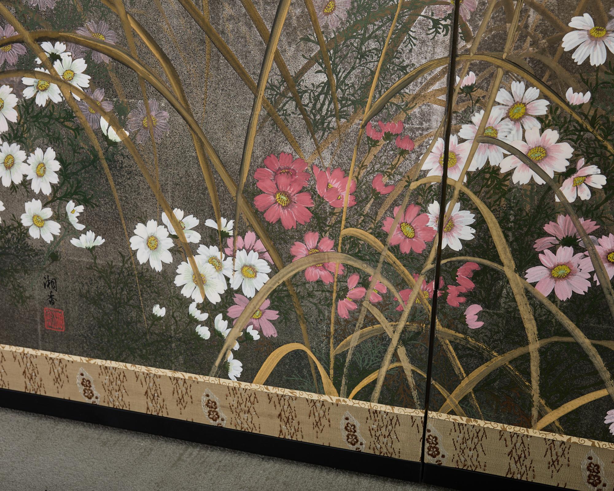 Biombo Japonés Showa de Cuatro Paneles Flores y Hierbas de Otoño en venta 5