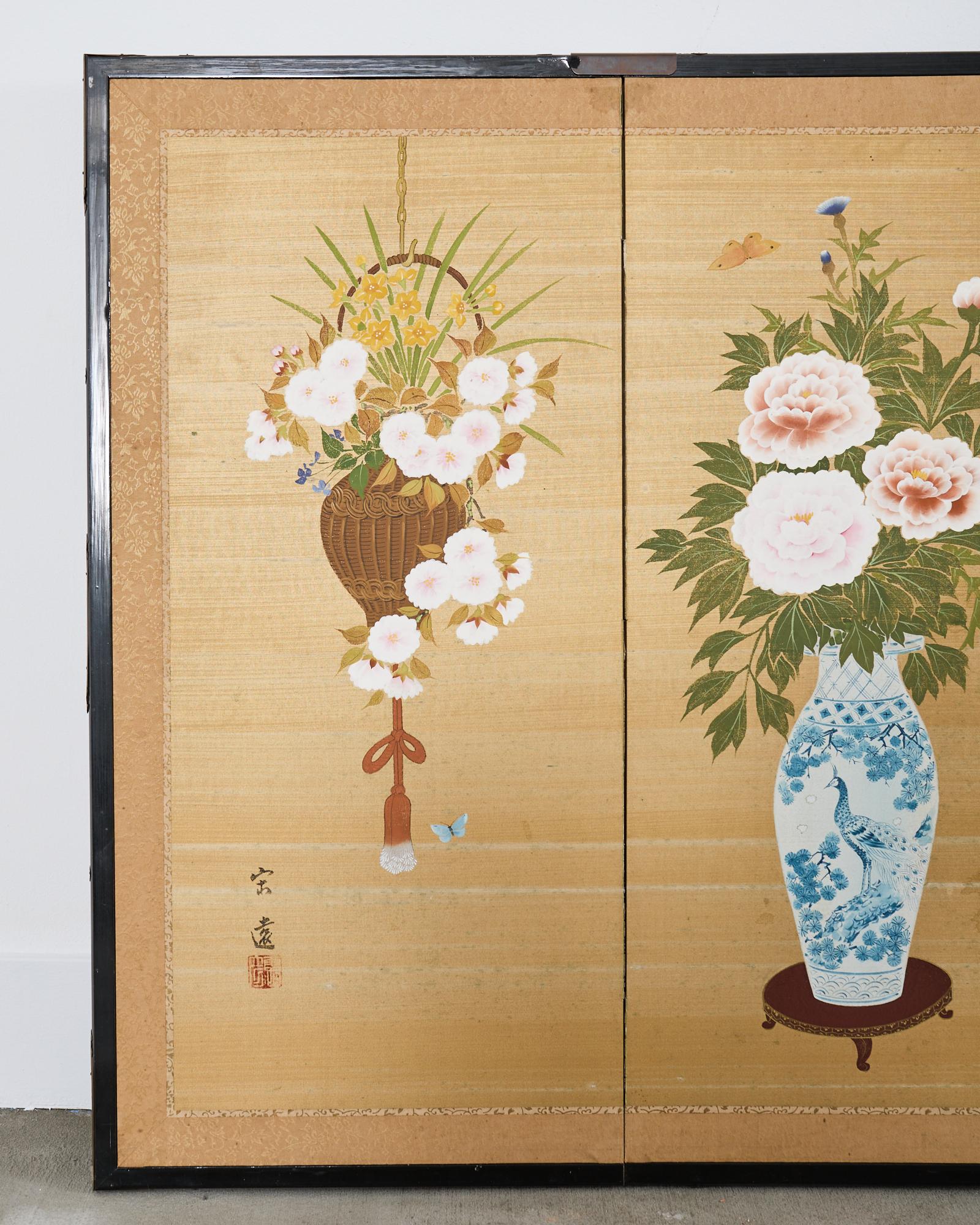 Hand-Crafted Japanese Showa Four Panel Screen Flower Vases on Silk For Sale