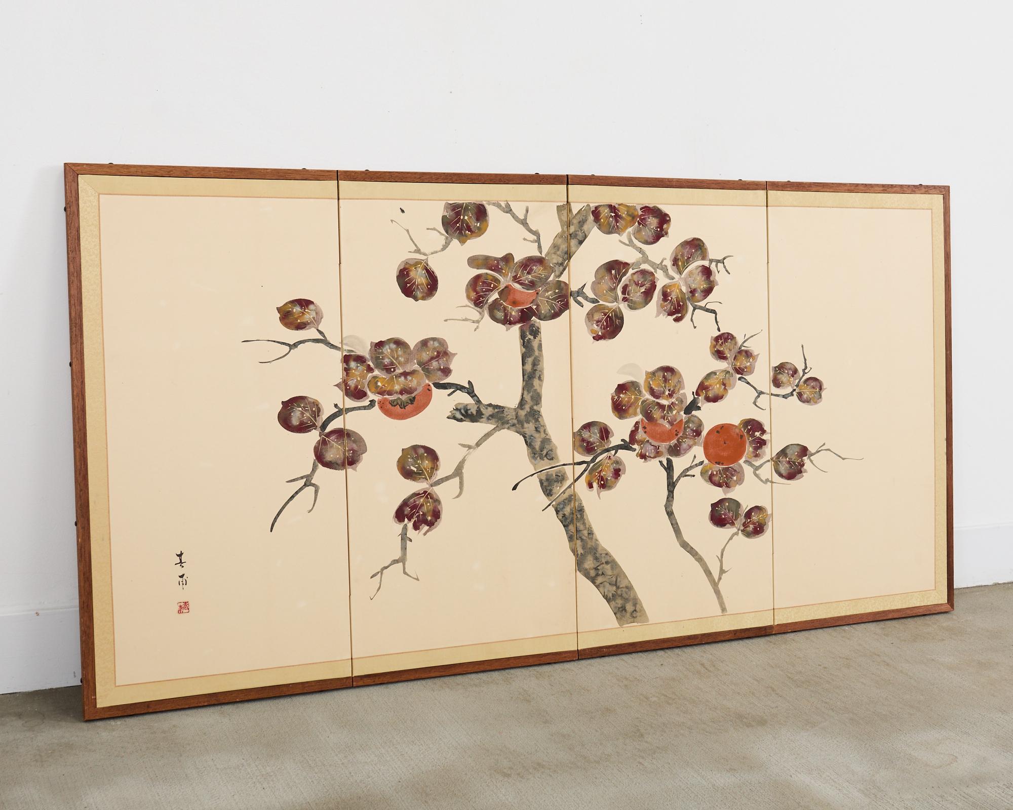Paravento giapponese Showa a quattro pannelli con albero di melograno fruttifero In condizioni buone in vendita a Rio Vista, CA