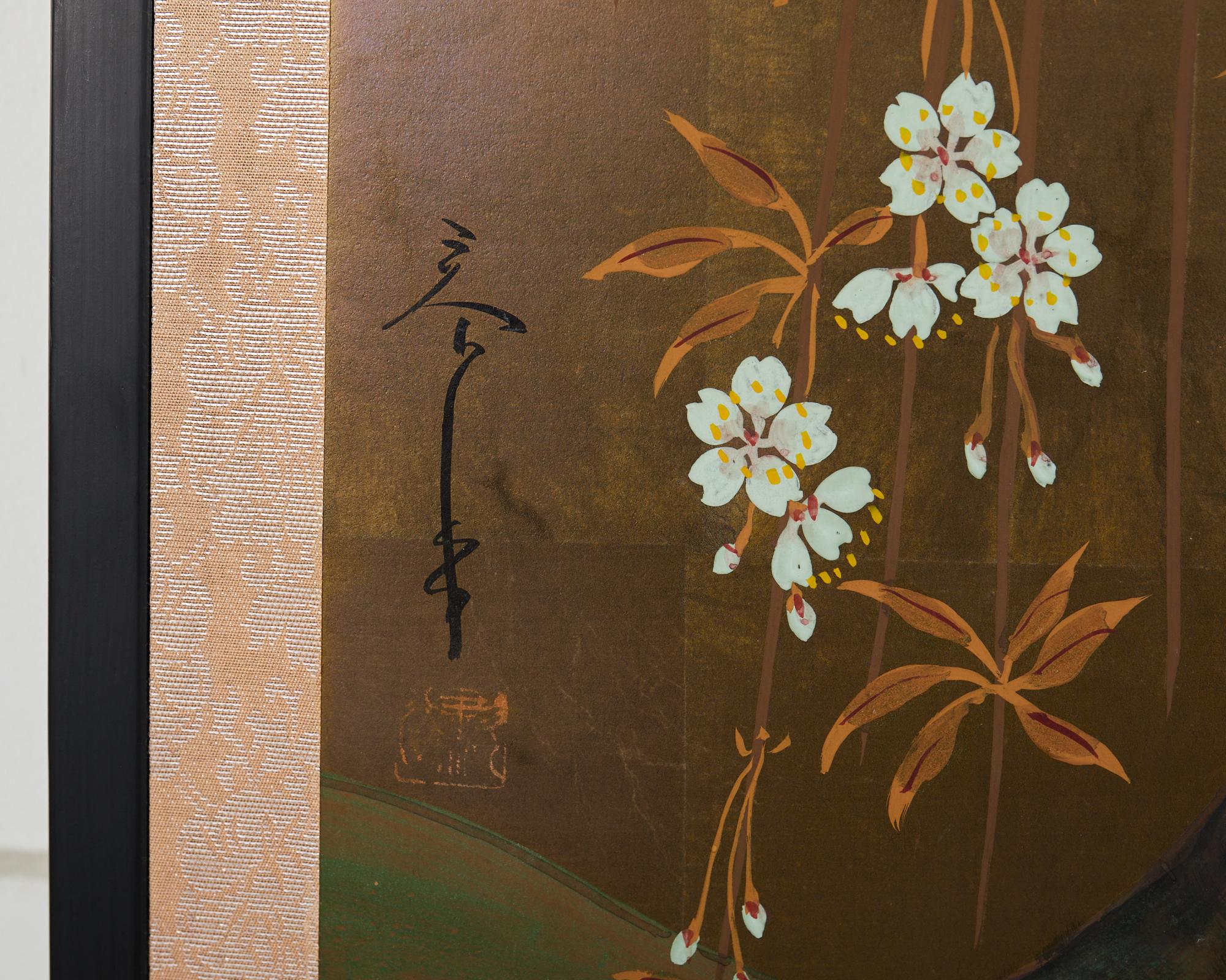 20ième siècle Paravent japonais Showa à deux panneaux en forme de cerisier fleuri par une rivière en vente