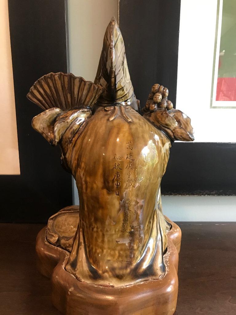 Japanese Signed Glazed Edo/Meiji Ceramic Pottery Monkey with Custom Wood Stand In Good Condition For Sale In Studio City, CA