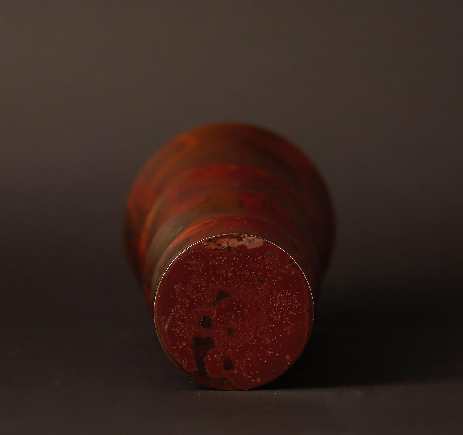 Vase japonais en bronze en forme de bambou signé par l'artiste de Nitten Sugai Shozo en vente 2