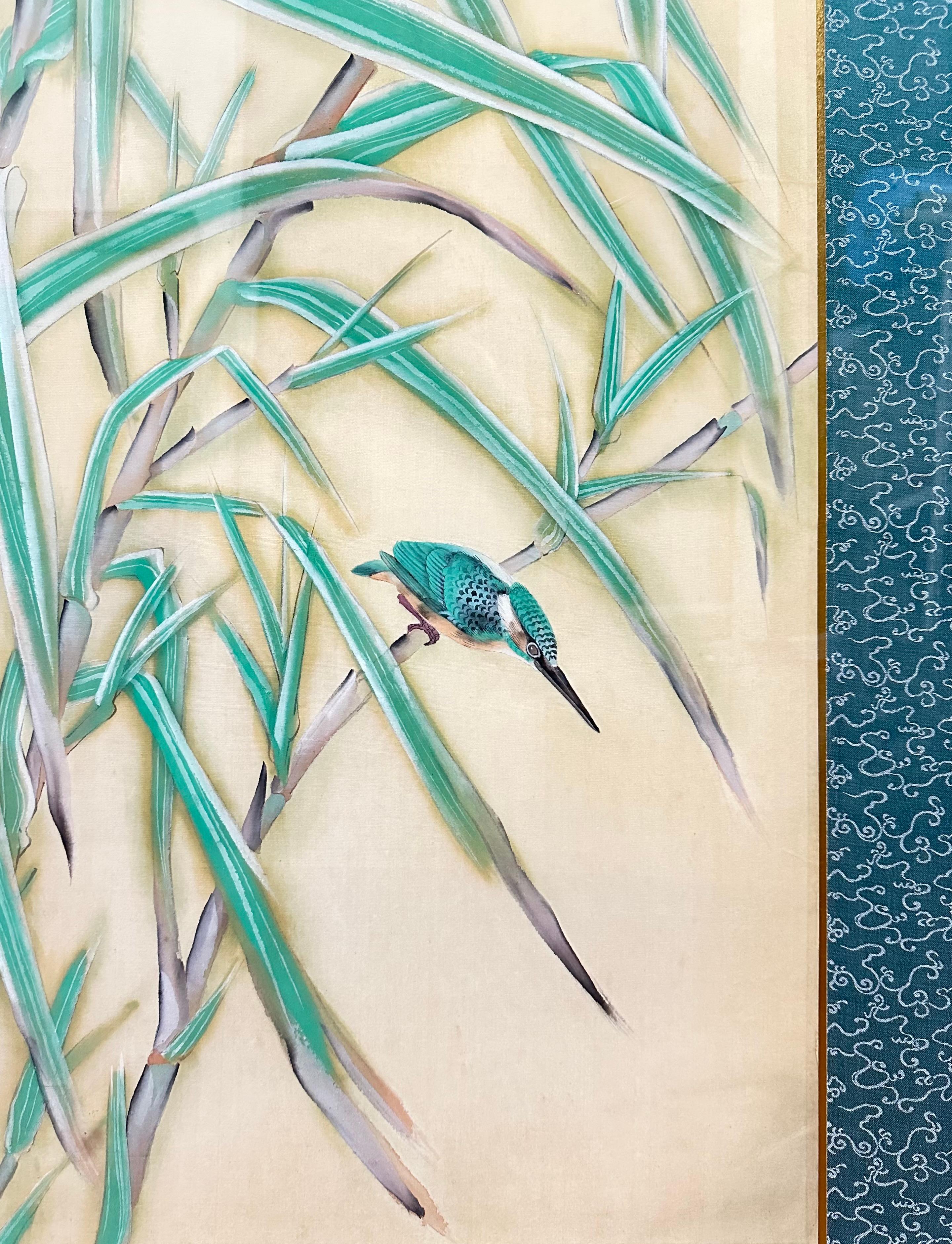 Japanese Signed painting on silk depicting Bamboo and Bird In Good Condition For Sale In Fukuoka, JP