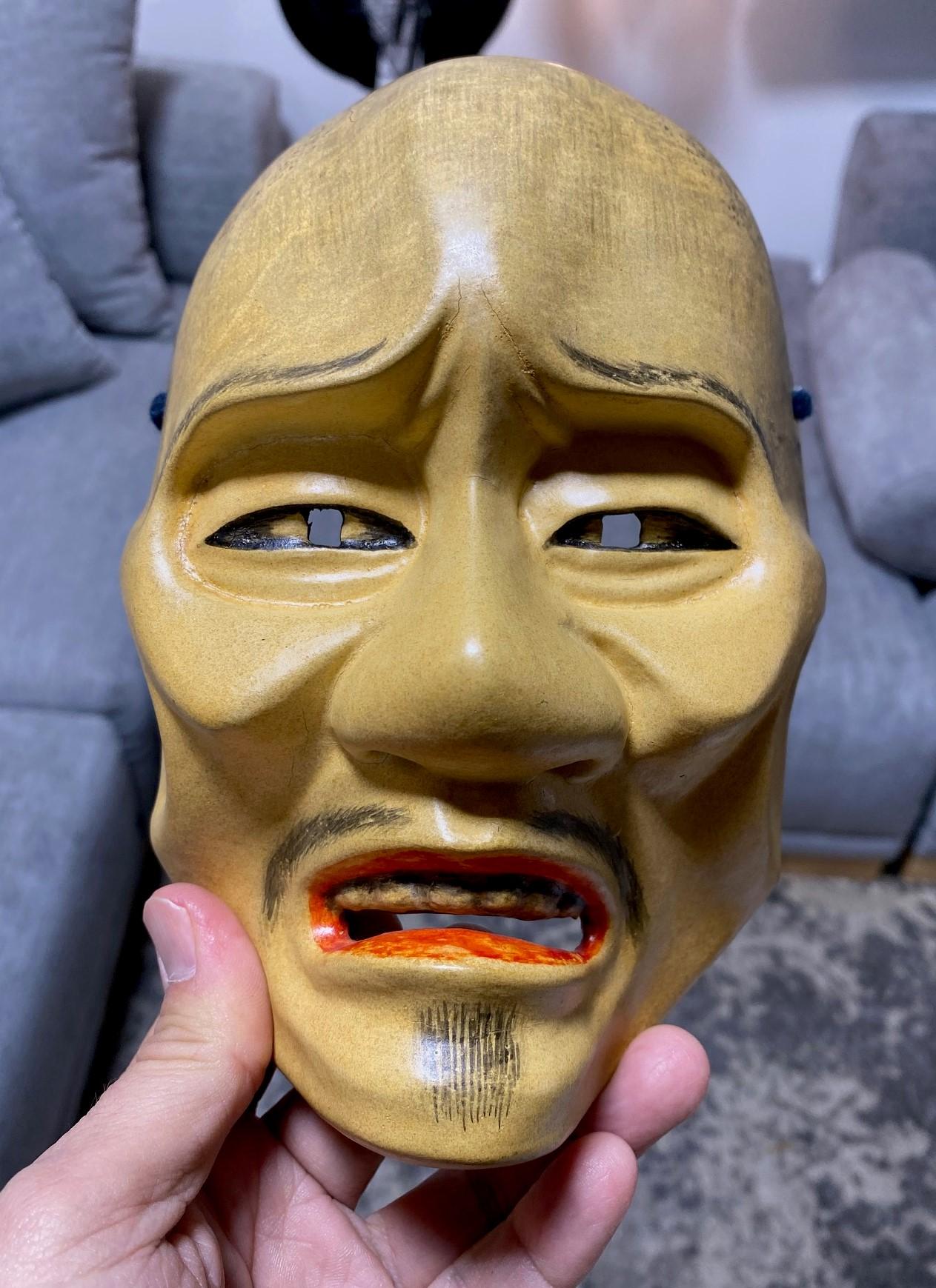 Japanese Signed Showa Hand Carved Wood Noh Theater Mask of Buddhist Monk Shunkan For Sale 12