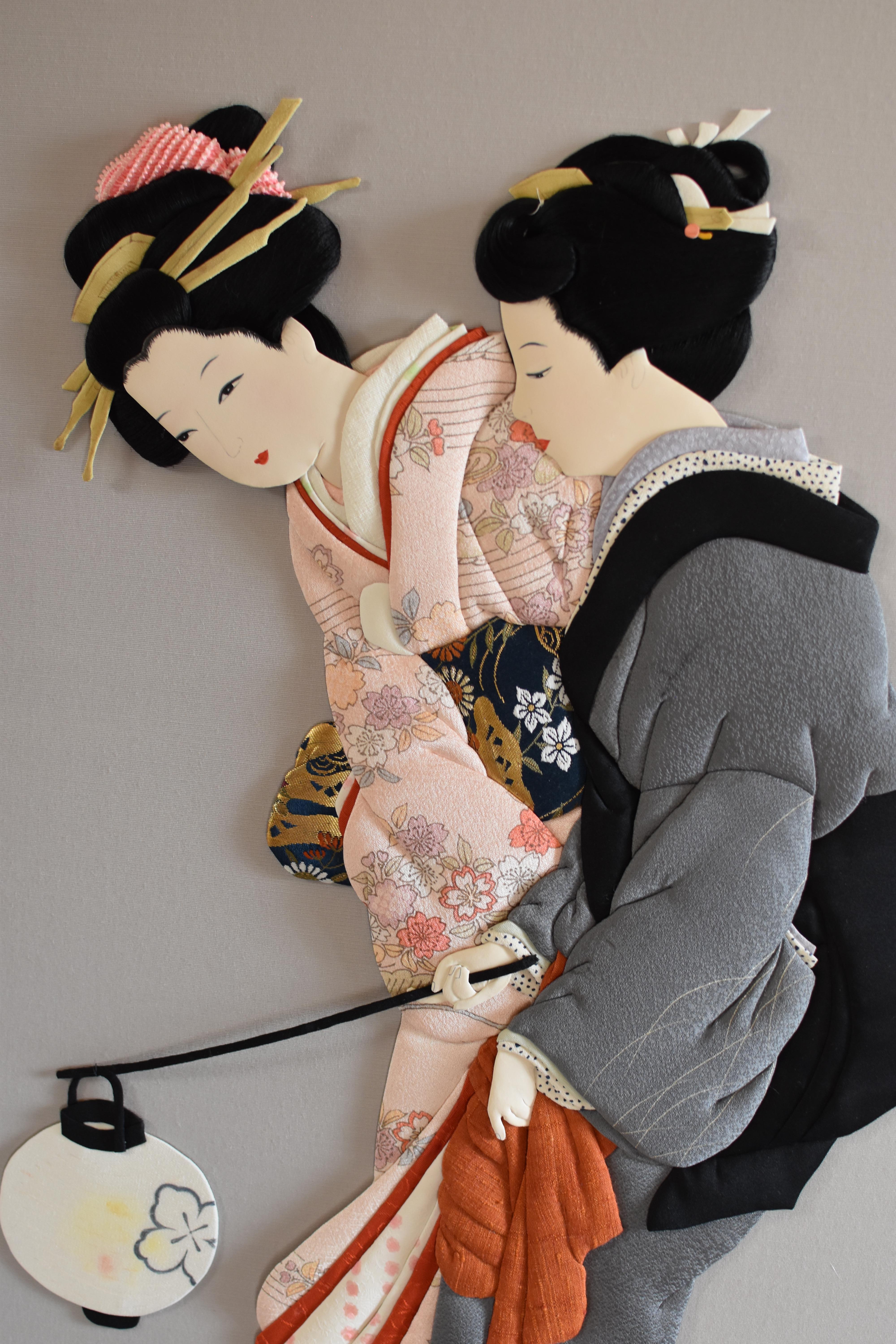 Contemporary Japanese Gray Pink Silk Brocade Hand-Crafted Oshie Decorative Art In New Condition In Takarazuka, JP