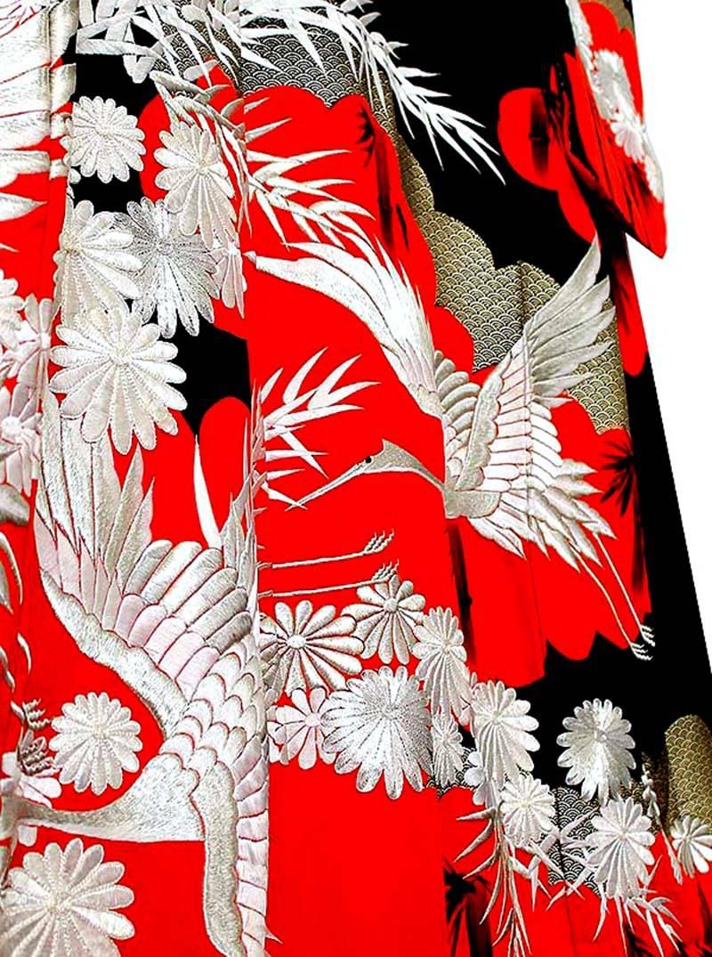 Japanese Silk Embroidered Uchikake Formal Wedding Kimono, Red Silver, Art Deco For Sale 7