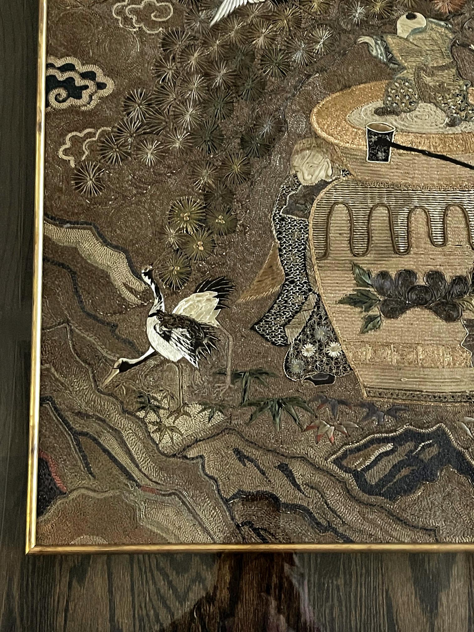 Japanischer Wandteppich aus Seide mit Stickerei aus der Meiji-Periode im Zustand „Gut“ im Angebot in Atlanta, GA