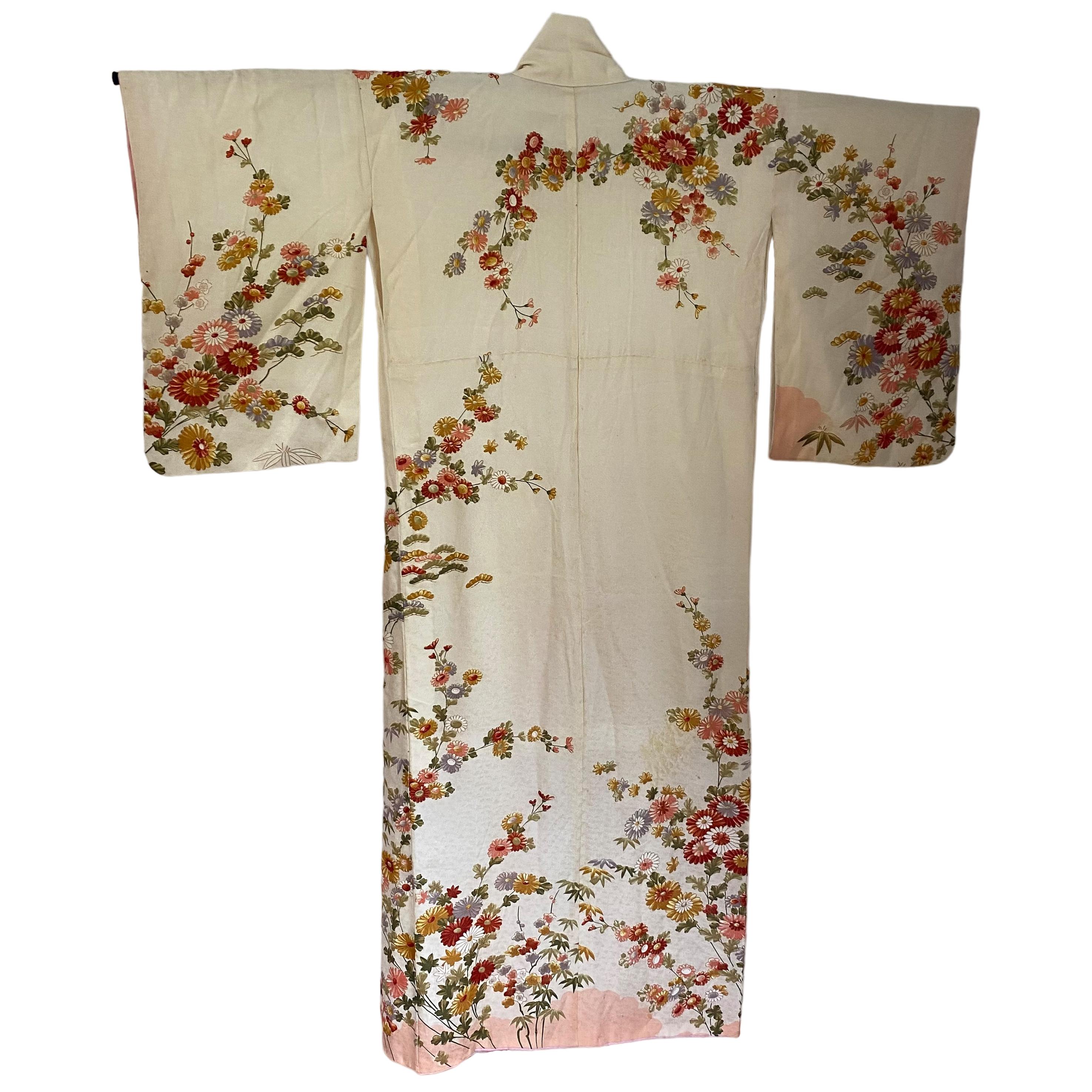 Men's Japanese Ercu with Red Flowers Silk Furisode Vintage Kimono For Sale