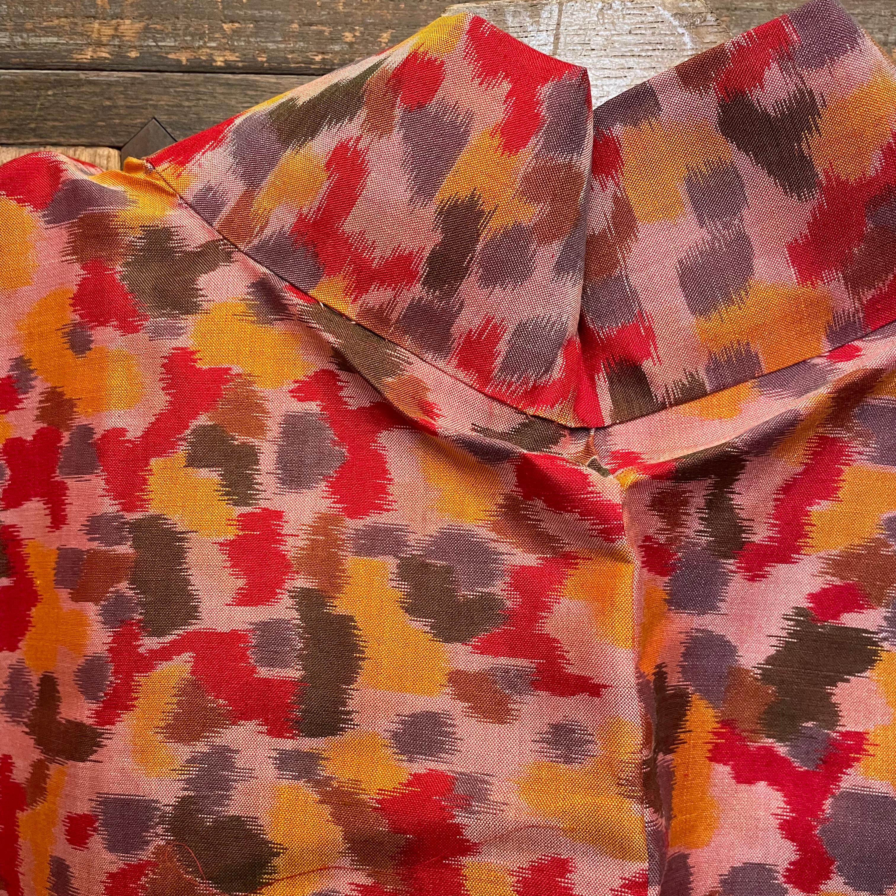 Japanese Silk Haori Jacket Colorful Polka-dots 1980s In Fair Condition For Sale In Paris, FR