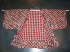 Japanese Silk Haori Jacket from the Showa Period Cinnabar Red and Grey