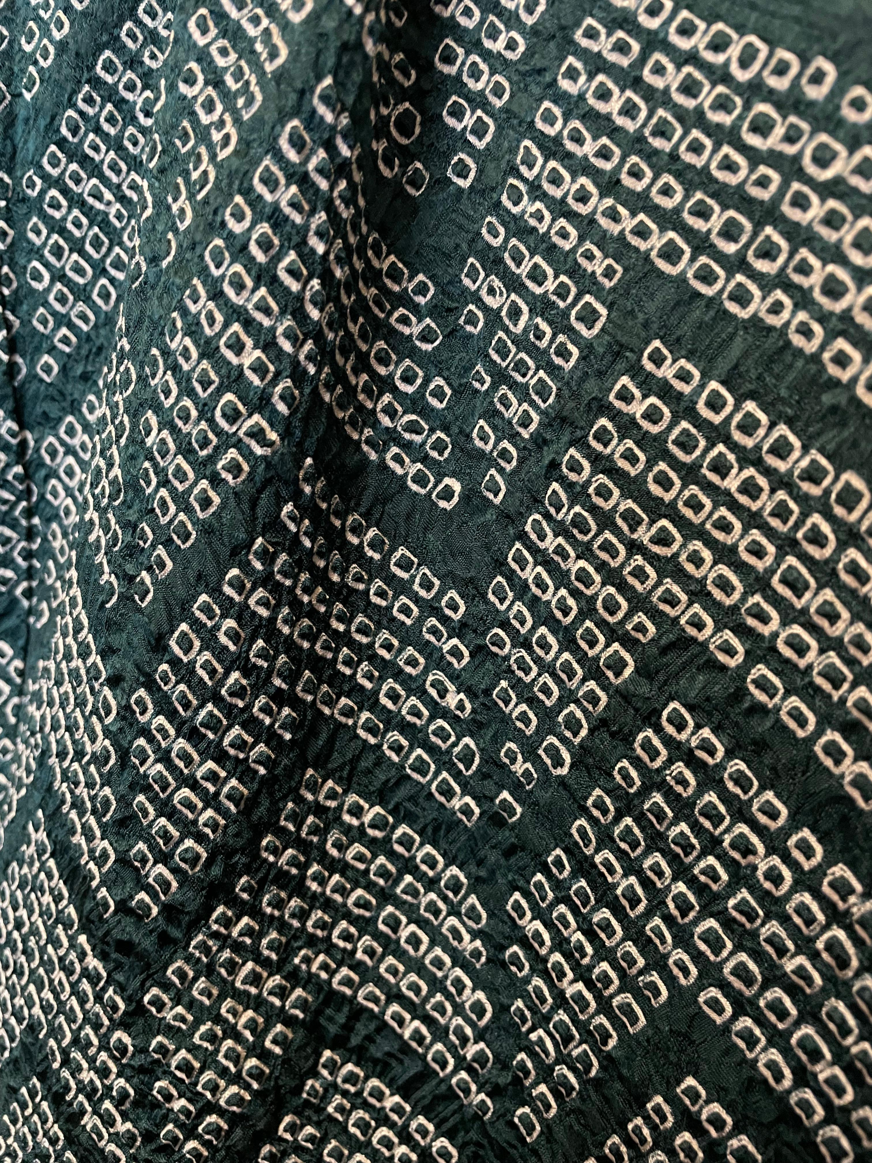 Giacca giapponese Haori in seta Shibori Verde anni 2000 Heisei In condizioni buone in vendita a Paris, FR