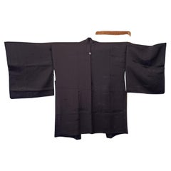 Japanese silk jacket HAORI black with a white gold wave patterned lining