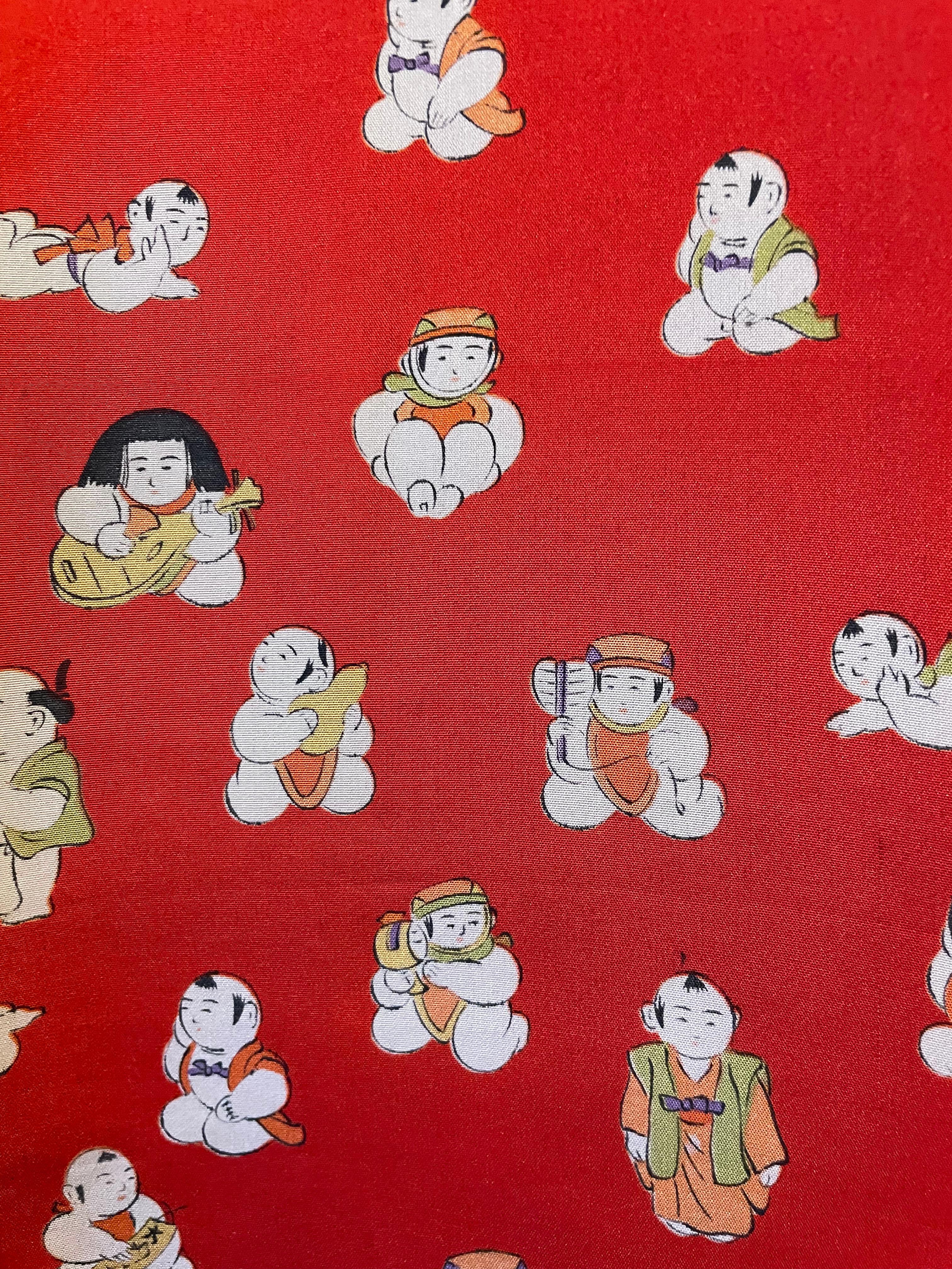 Japanische Seide Rote Schwarze Haori-Jacke mit Punktmuster 1960er Showa  (20. Jahrhundert) im Angebot