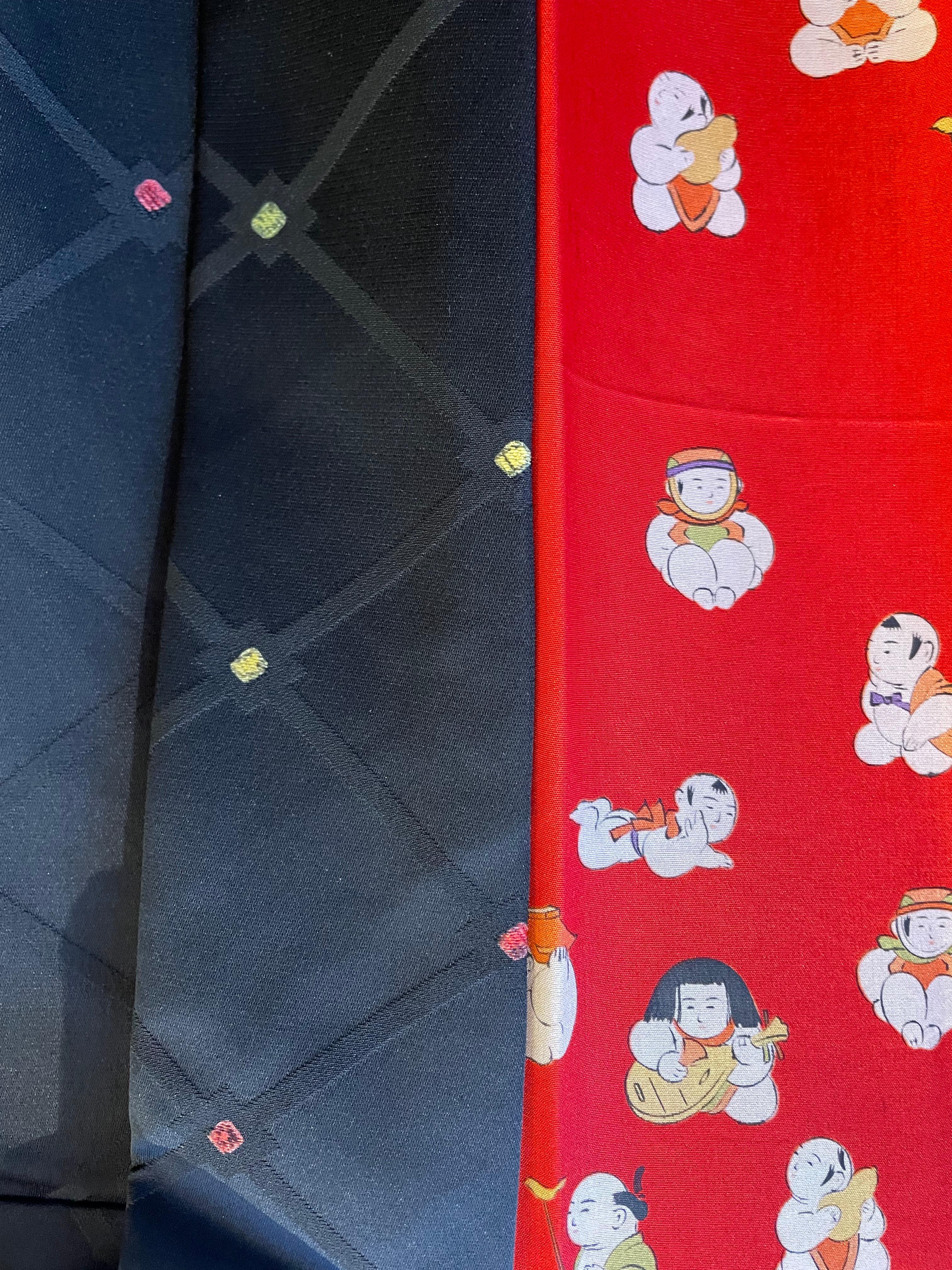 Japanische Seide Rote Schwarze Haori-Jacke mit Punktmuster 1960er Showa  im Angebot 1
