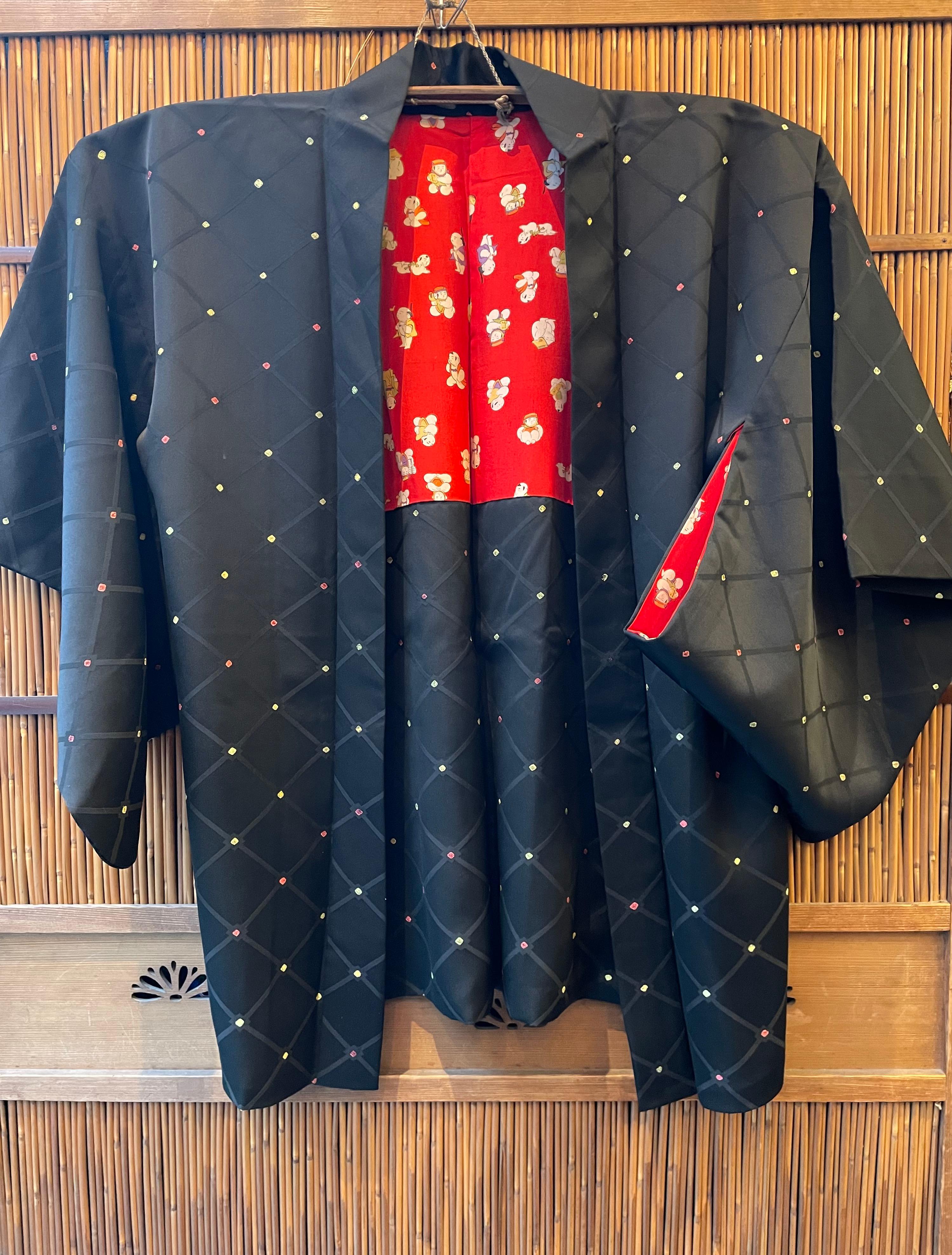 Japanese Silk Red Black Haori Jacket Dot Pattern 1960s Showa  For Sale 1