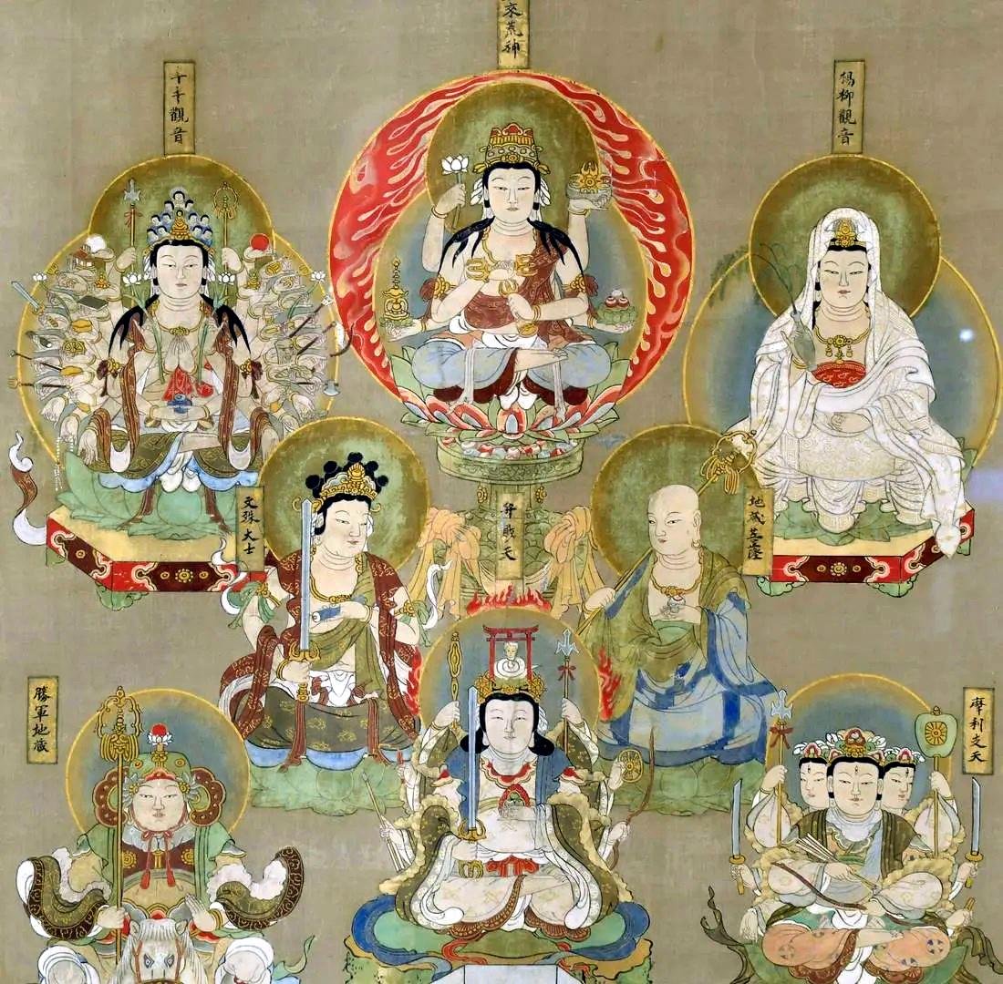 Japonais Nyorai-Kojin en soie japonaise à volutes de Suijaku avec des divinités bouddhistes et Shinto mélangées en vente