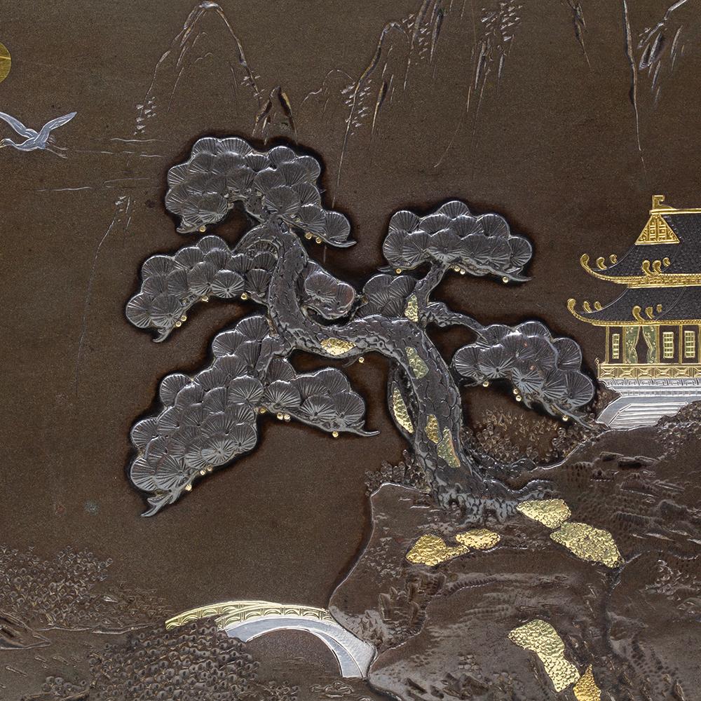 Scatola giapponese in argento e shibuichi di Hiroteru del periodo Meiji in vendita 5