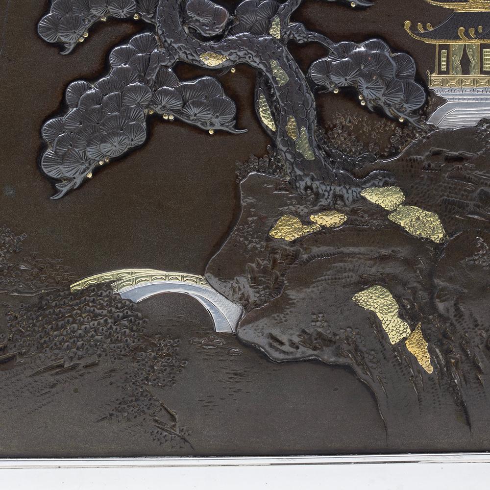 Scatola giapponese in argento e shibuichi di Hiroteru del periodo Meiji in vendita 7