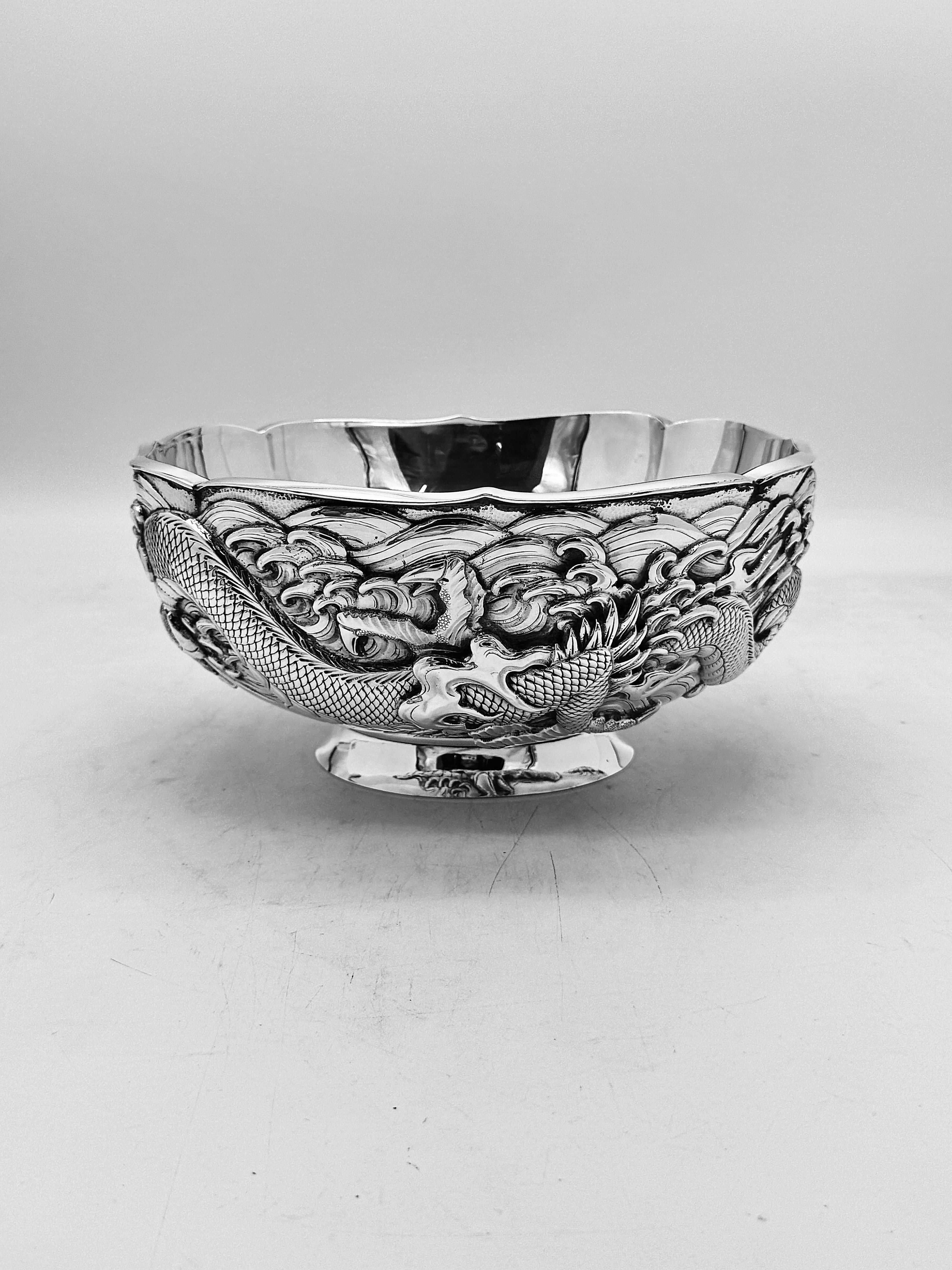 Early 20th Century Japanese Silver Bowl For Sale