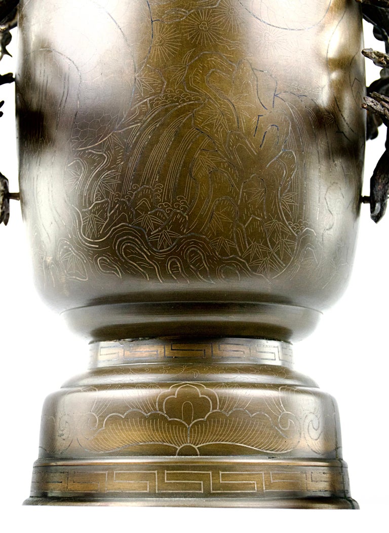 Japanese Silver Inlay Samuraï and Dragon Vase, Japan, 18th-19th Century ...