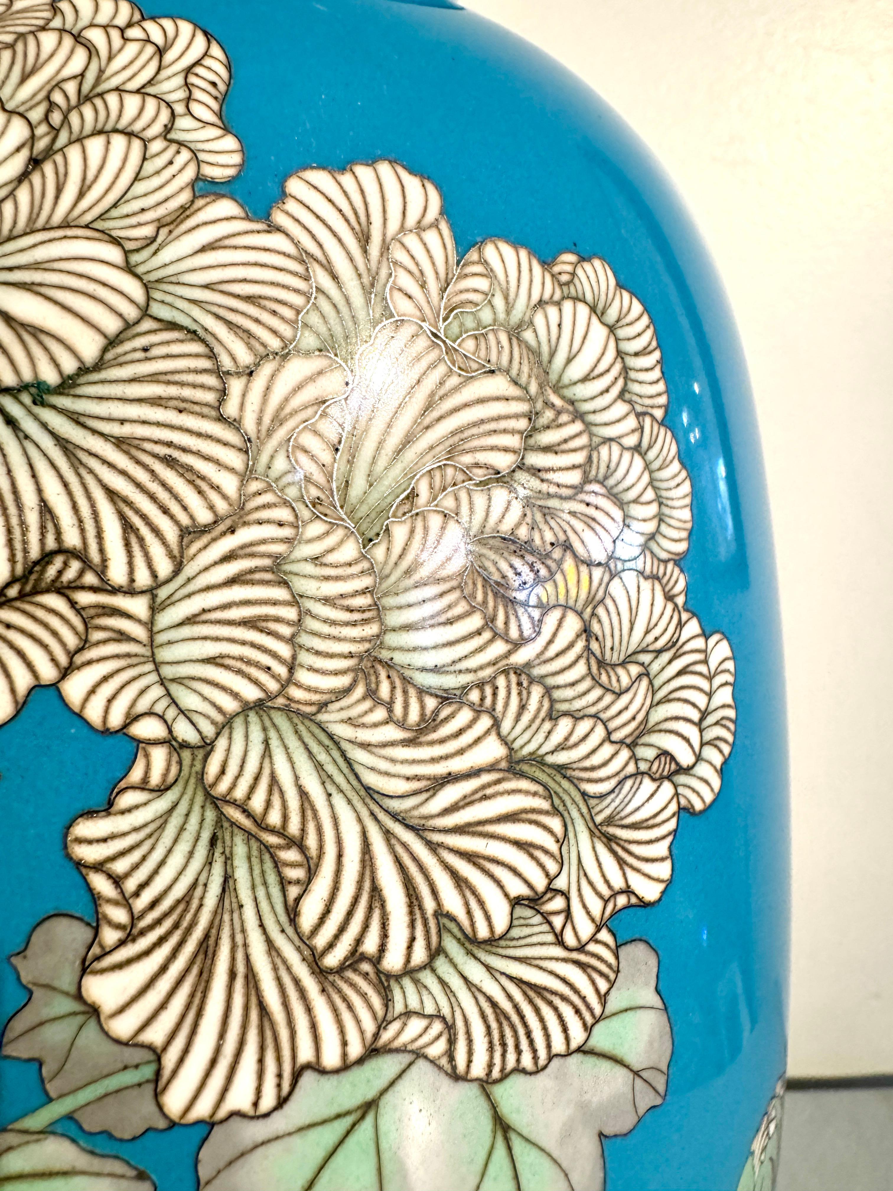 Lampada giapponese con vaso in cloisonne a filo d'argento, periodo Meiji, 1900 circa, Giappone in vendita 1