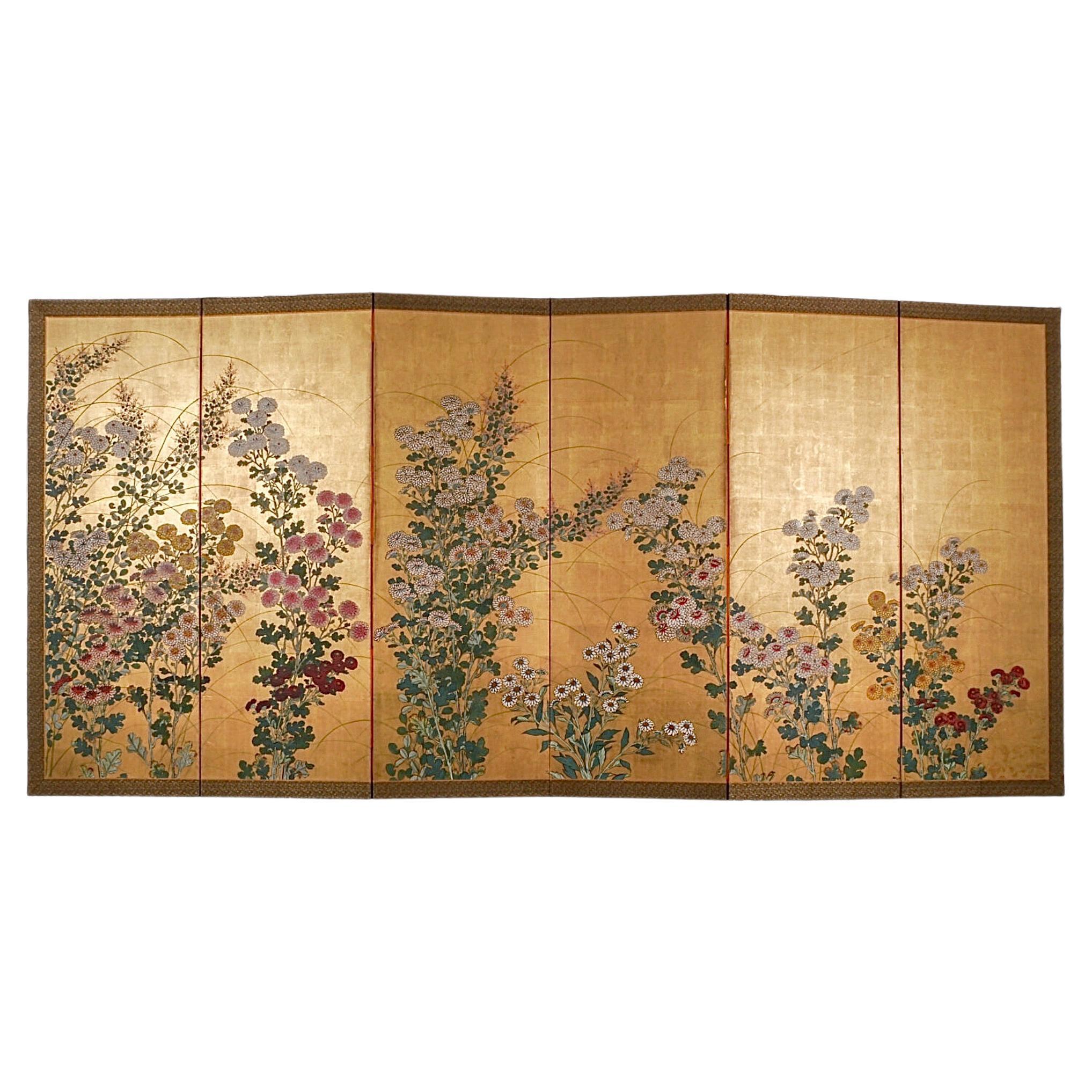 Sechsteiliger japanischer Byobu-Raumteiler aus Byobu mit Chrysanthemen und Herbstgras und Blumen im Angebot