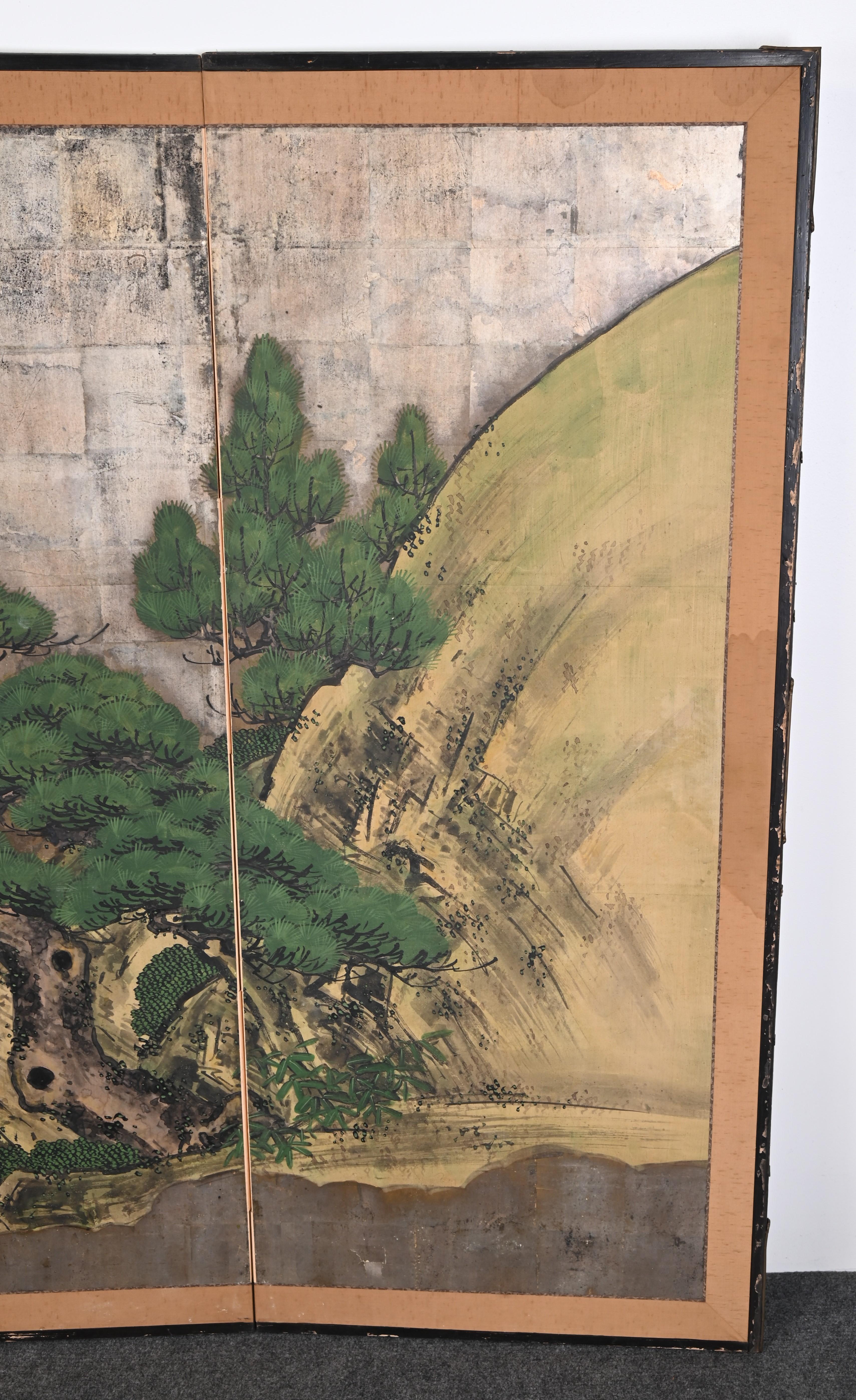 Japanese Six Panel Screen with Cranes, Kano School, 18th-19th Century In Good Condition In Hamburg, PA