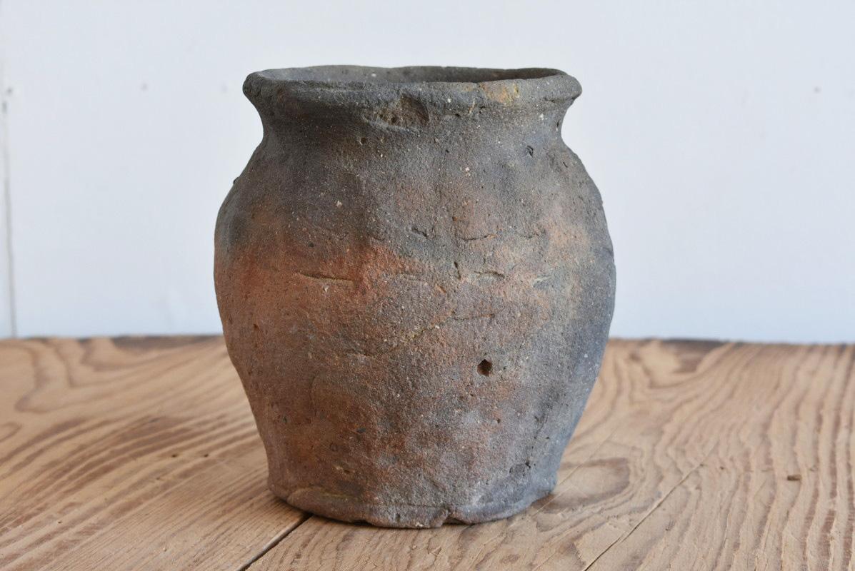 Other Japanese Small Antique Pottery Pot / 1550-1650 / Tokoname Ware / Wabi-Sabi Vase