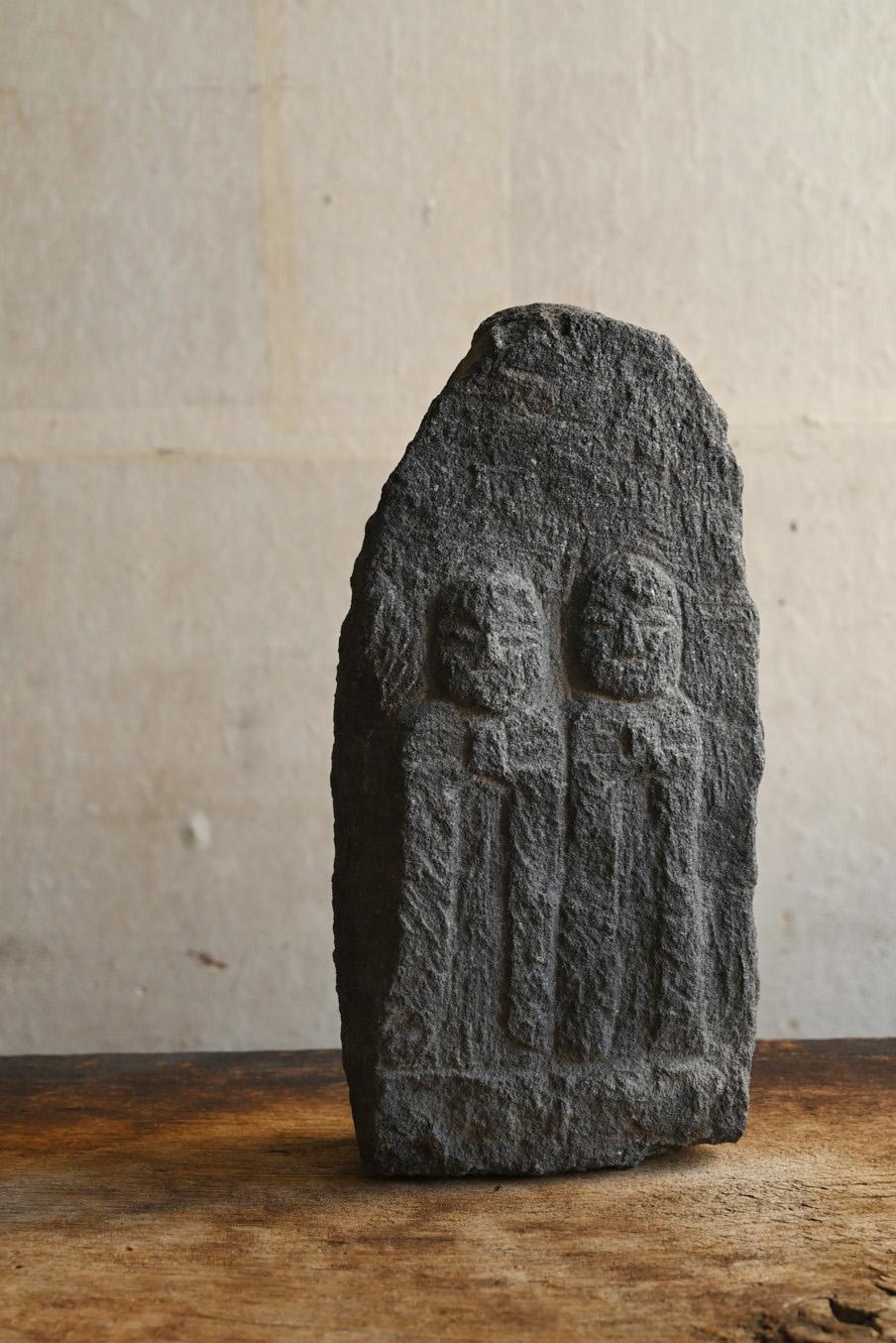 Japanese small antique travel gods or dosojin/stone Buddha/1600-1800/Edo period In Good Condition For Sale In Sammu-shi, Chiba