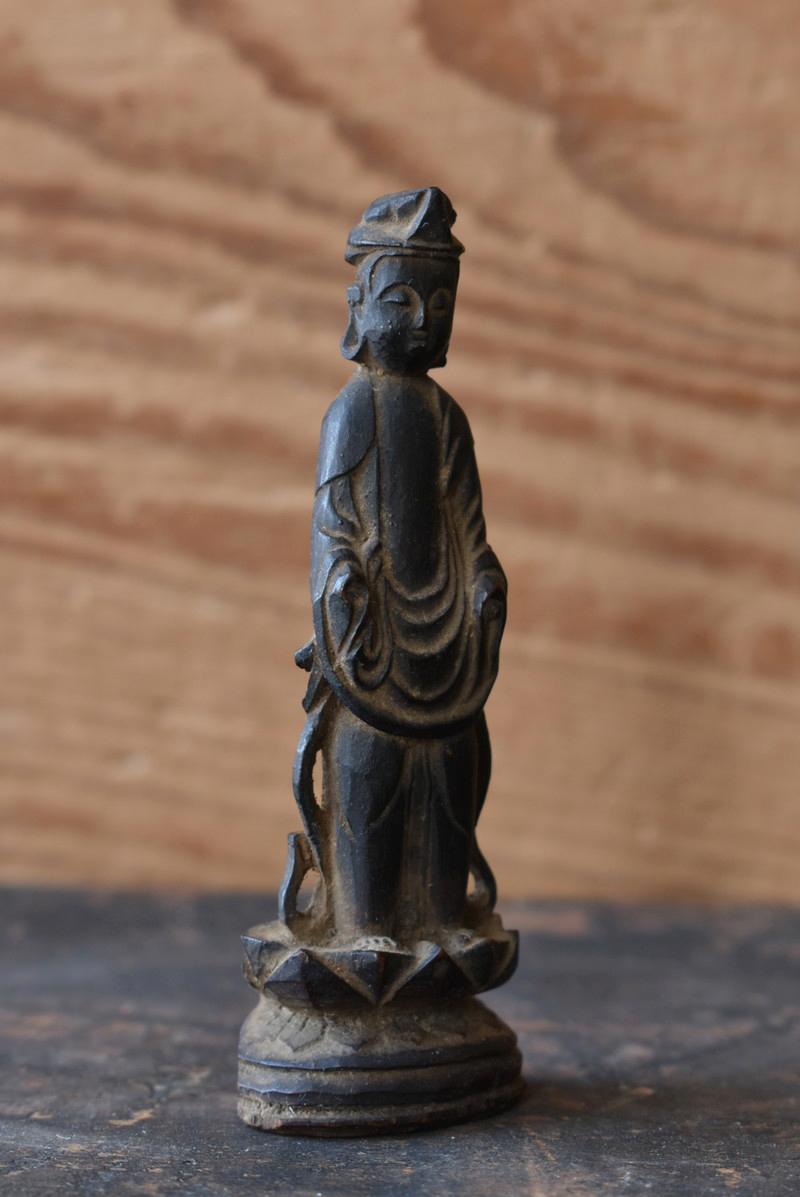 Japanese Small Antique Wood Carving Buddha / 1500s / Kannon Bodhisattva 1