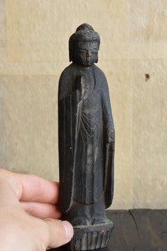 Petit Bouddha japonais ancien en bois/Période 1750-1868/Période Edo tardive/Bois sculpté