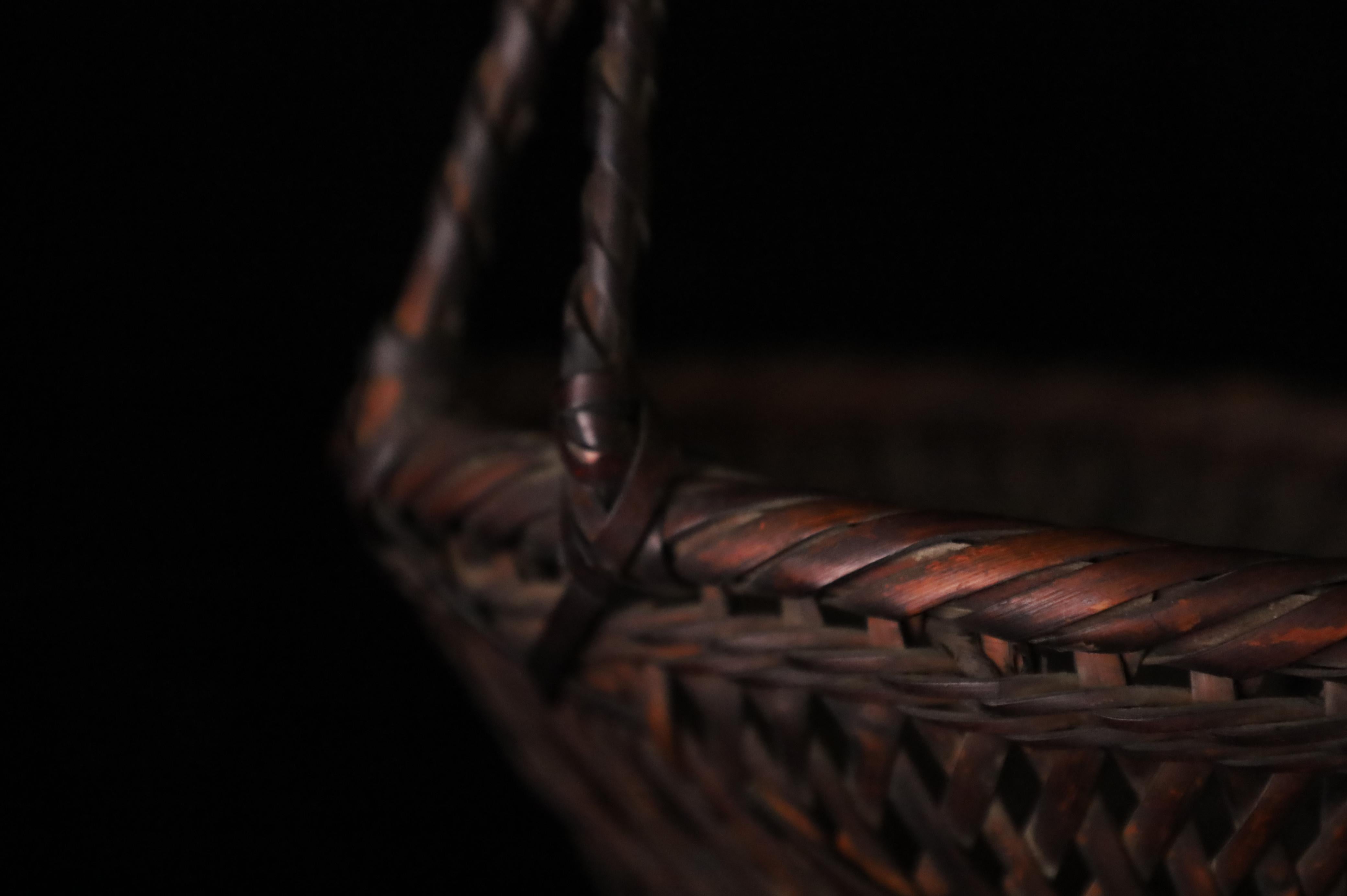 Japanese Small Bamboo Ikebana Basket  for Ikebana– Handwoven, Early 20th Century For Sale 9