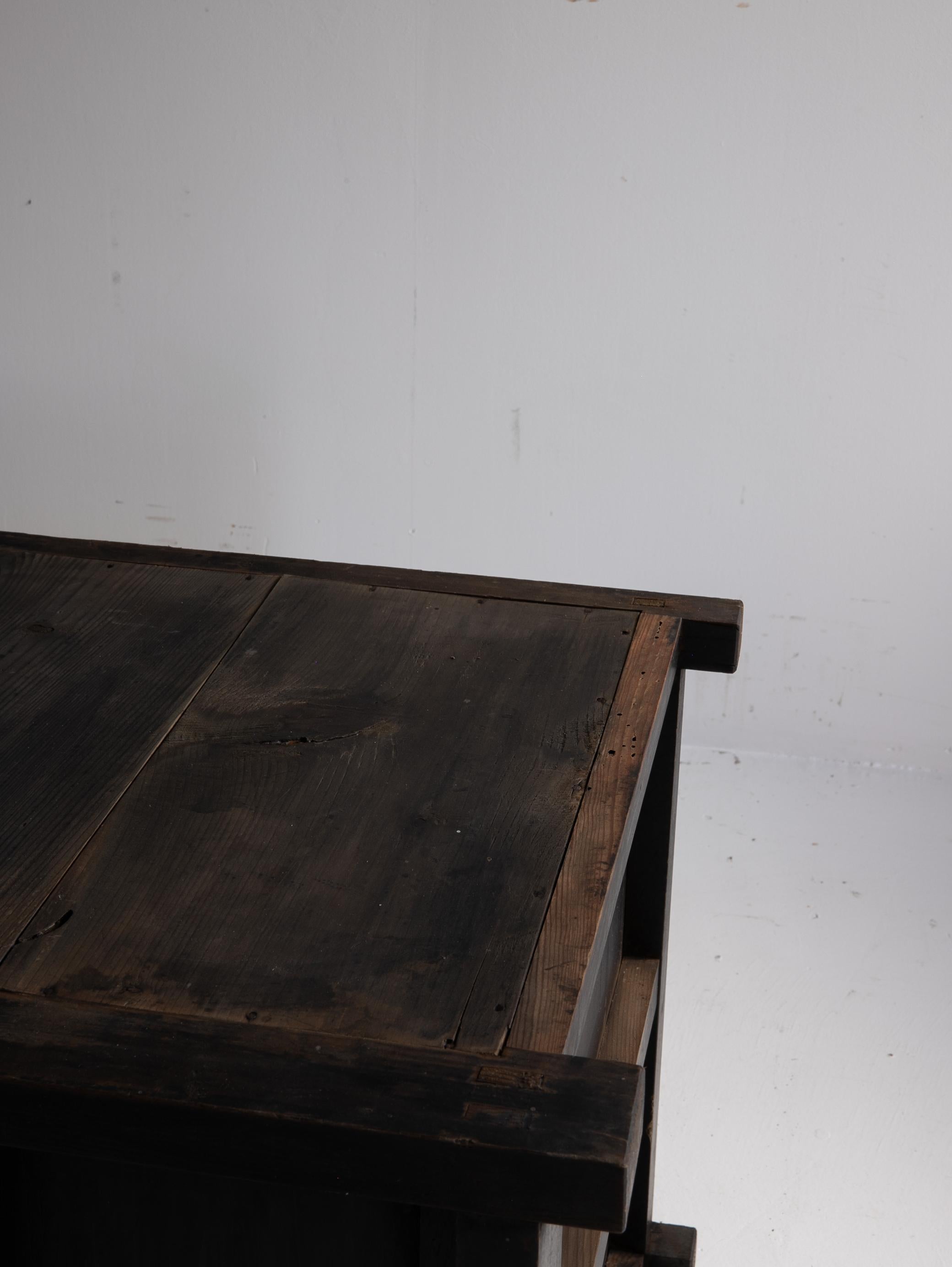 Japanese small Black Tansu 1900-1940 / Taisho Period/Cabinet Sideboard Wabisabi For Sale 8