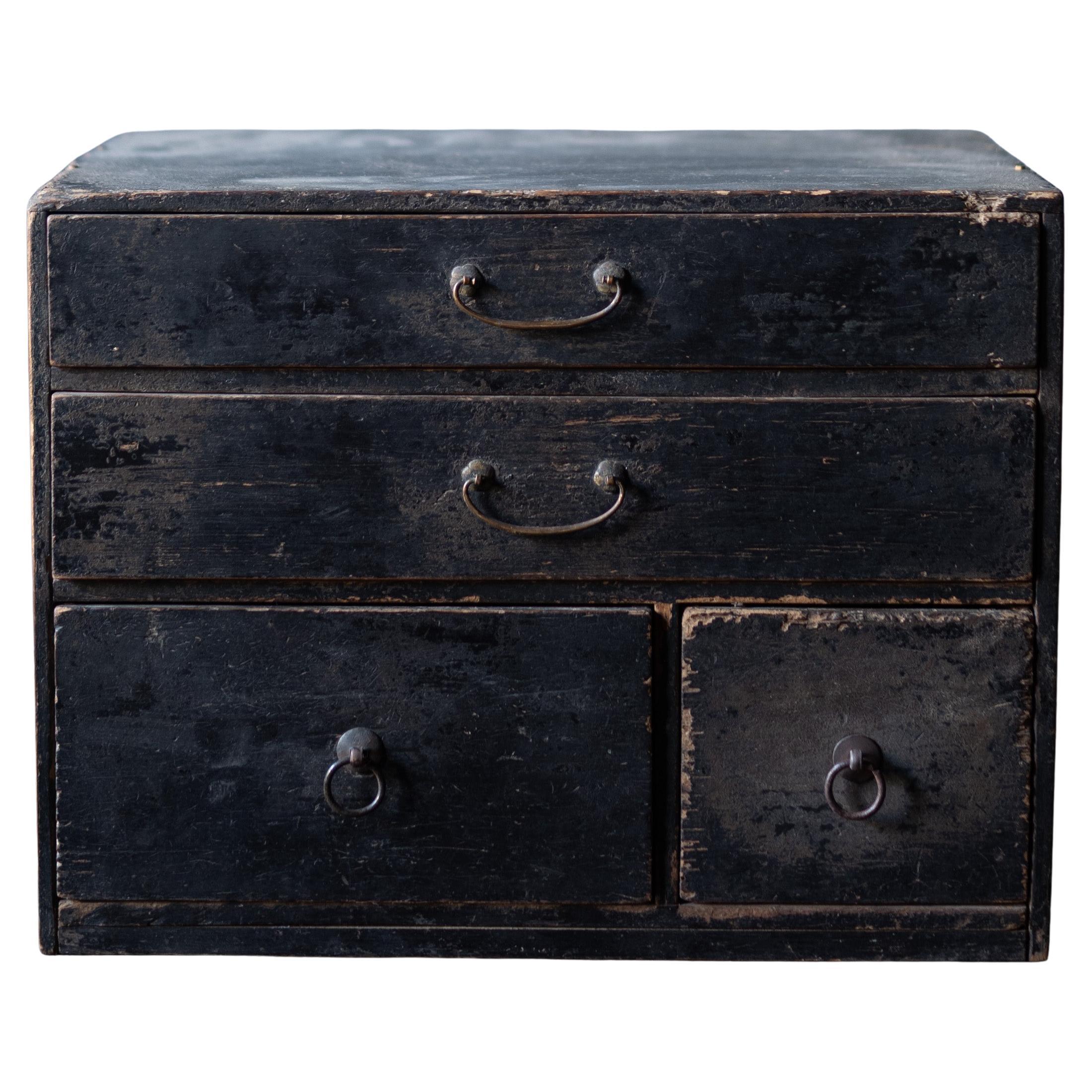 Cómoda japonesa pequeña, Tansu, Japón, Wabi Sabi