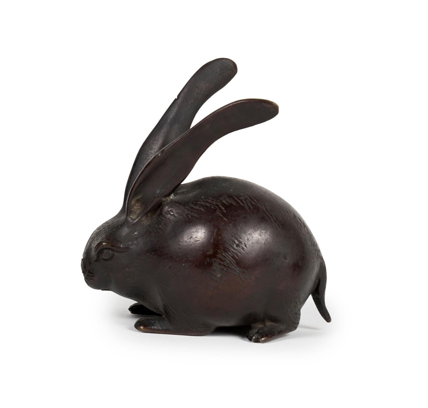 19th Century Japanese small round bronze hare Meiji era For Sale