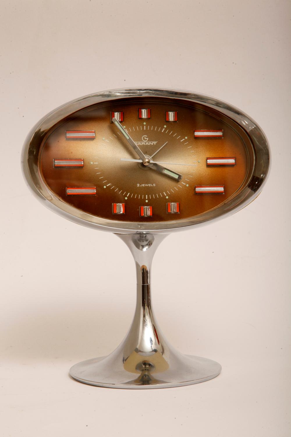 Japanese Space Age Alarm Clock Garant, Plastic and Chromed, 1970s For Sale 8