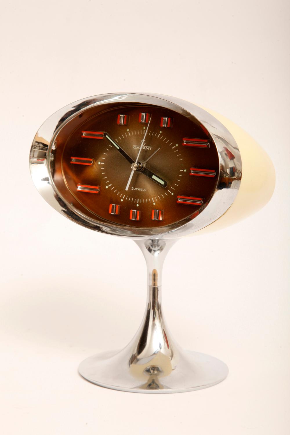 Japanese Space Age Alarm Clock Garant, Plastic and Chromed, 1970s For Sale 13