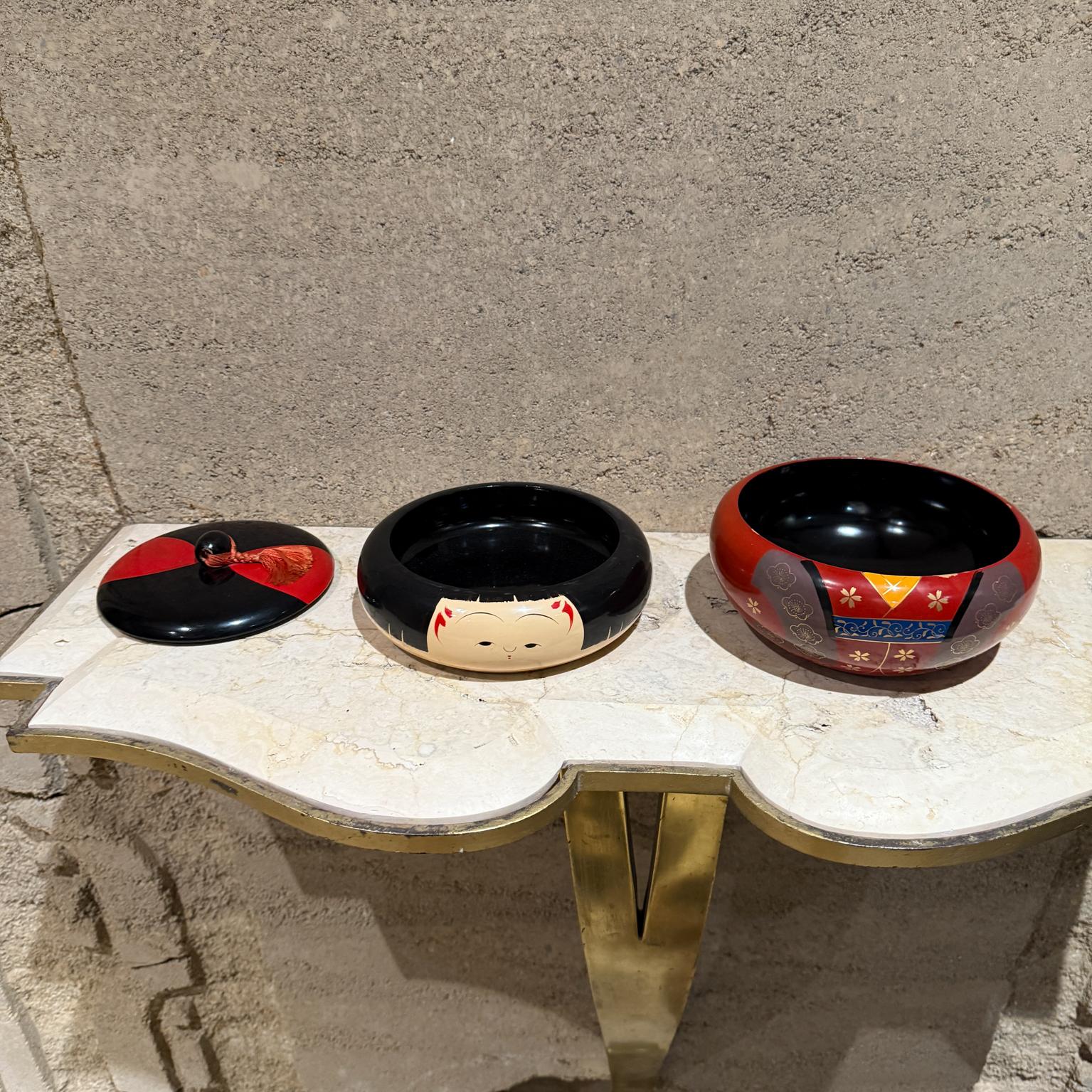 Boîte à bijoux empilable Kokeshi Doll Bento japonaise en vente 1