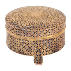Japanese Statsuma Porcelain Round Box