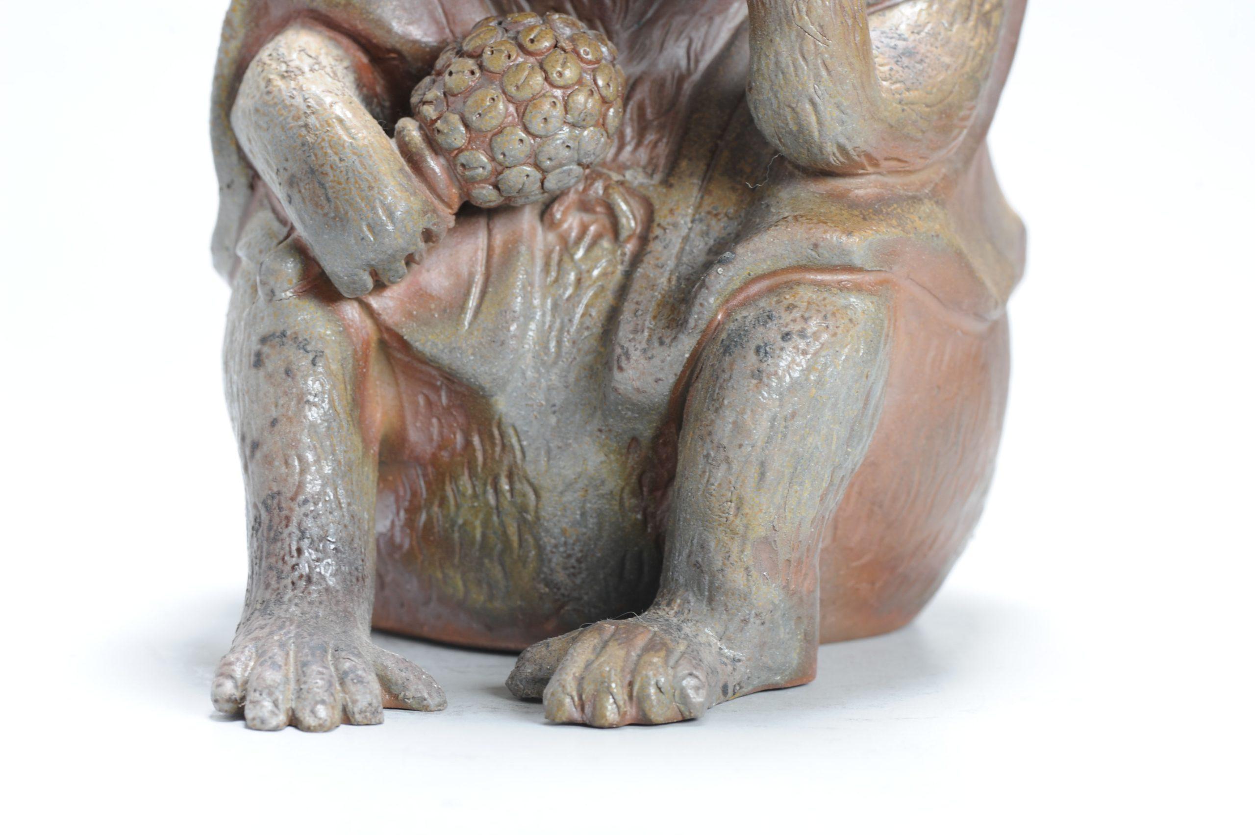 Edo Japanese Statue Bizen Pottery Monkey by Koyama Isso, 20th Century For Sale