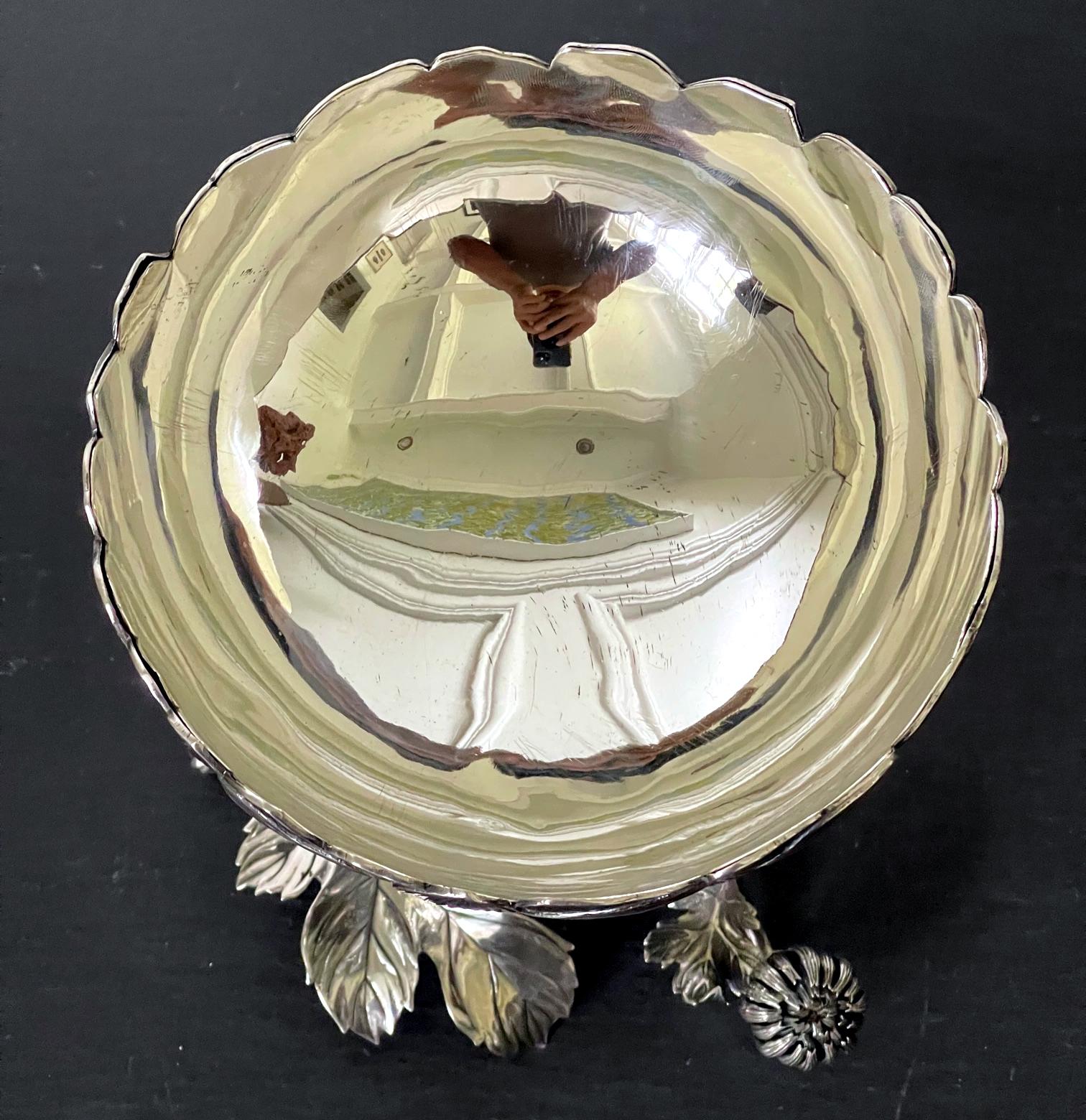 Japanese Sterling Silver Chrysanthemum Dish Meiji Period For Sale 5