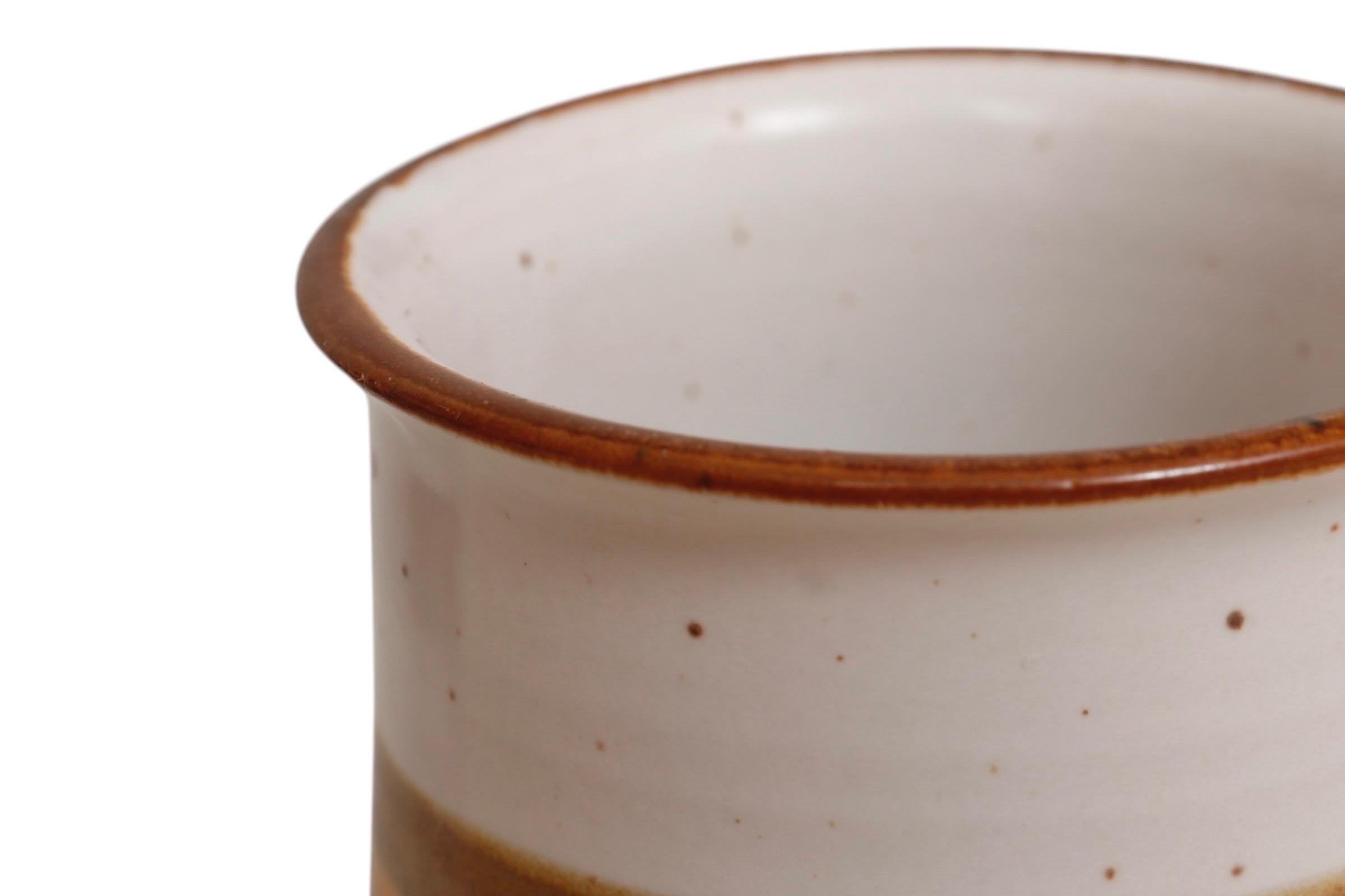 Japanese Stoneware Mugs - Set of 4 In Good Condition For Sale In Bradenton, FL