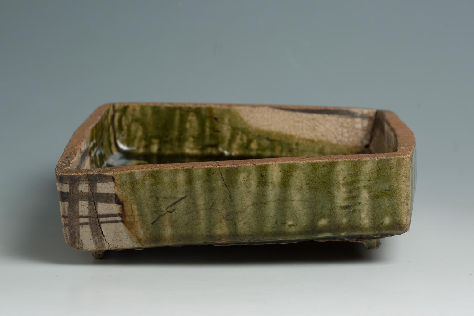 Glazed Japanese Stoneware Oribe Serving Dish, 17th Century