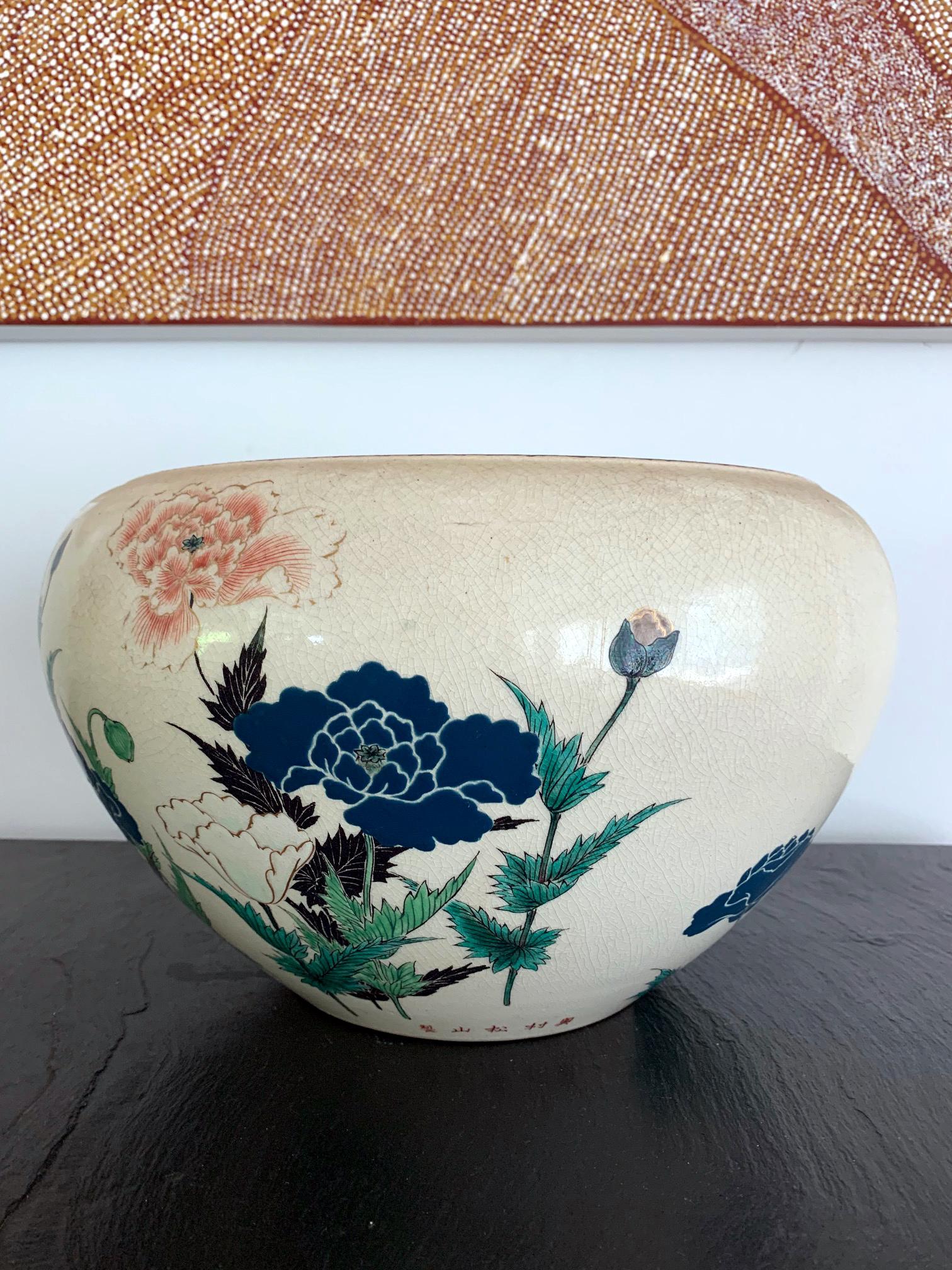 Japanischer Tafelaufsatz aus Keramik aus der Okumura Shozan-Meiji-Periode im Zustand „Gut“ im Angebot in Atlanta, GA