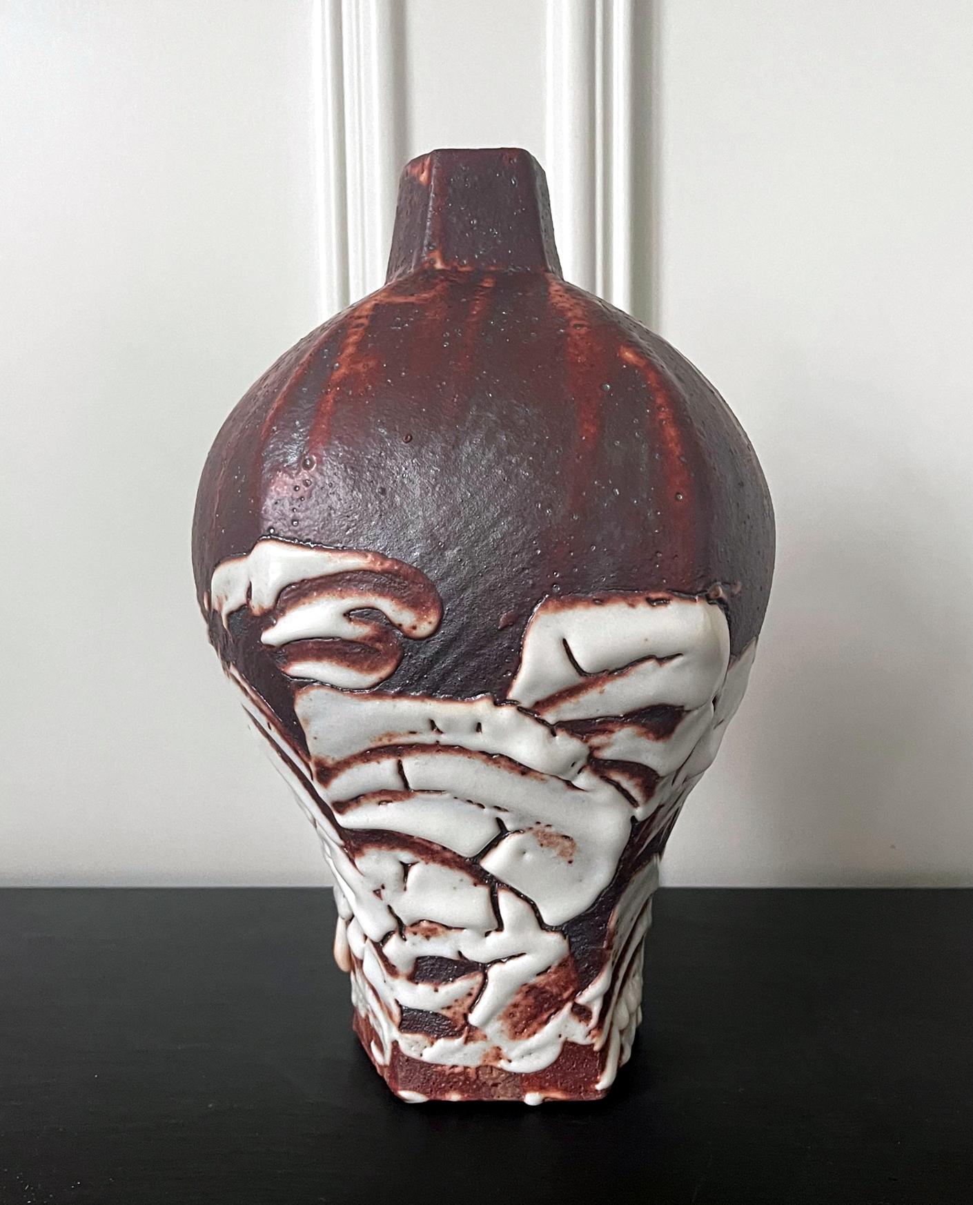 Modern Japanese Studio Ceramic Vase by Ken Matsuzaki with Original Tomobako For Sale